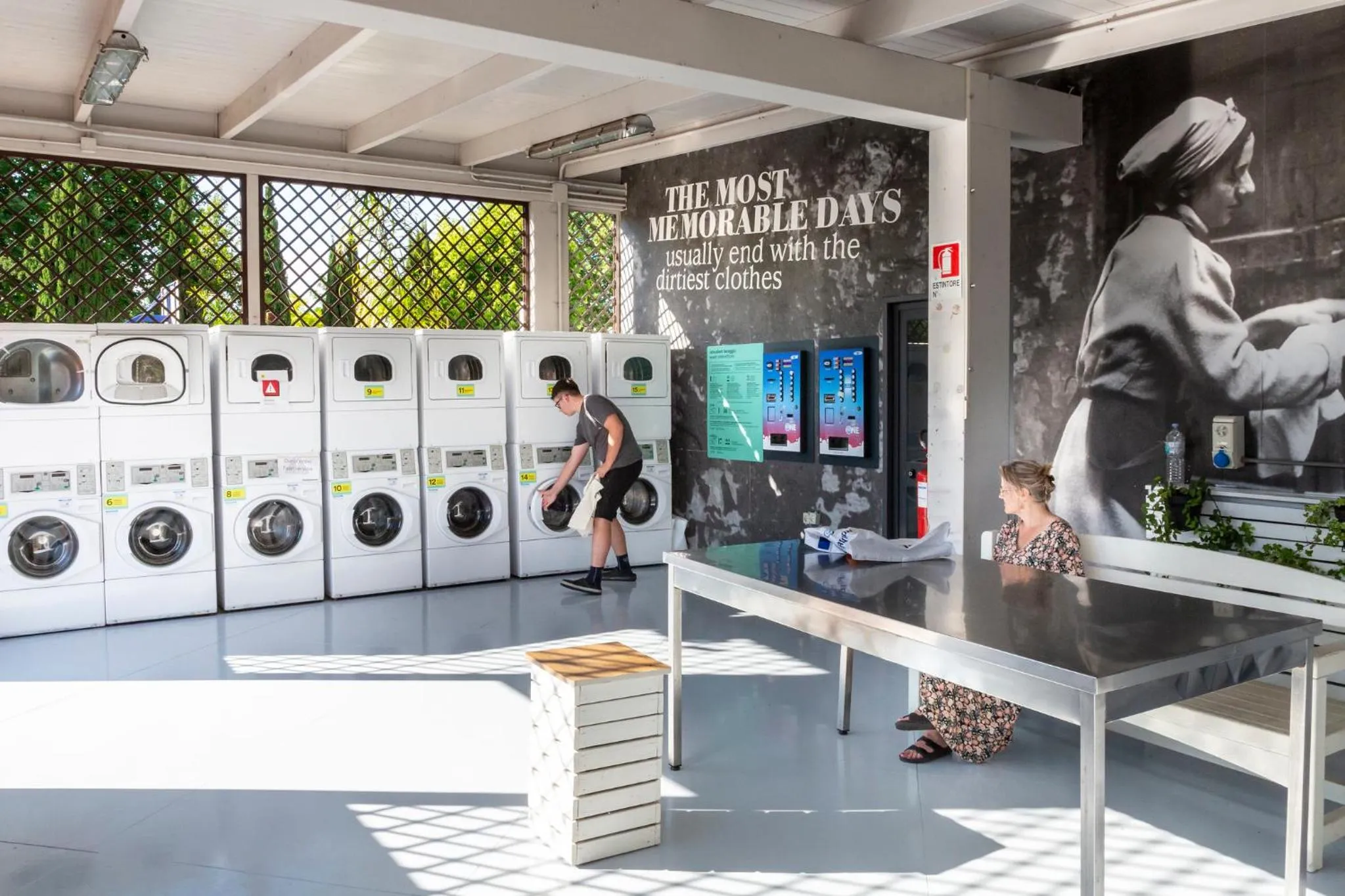 laundry in hu Roma Camping In Town