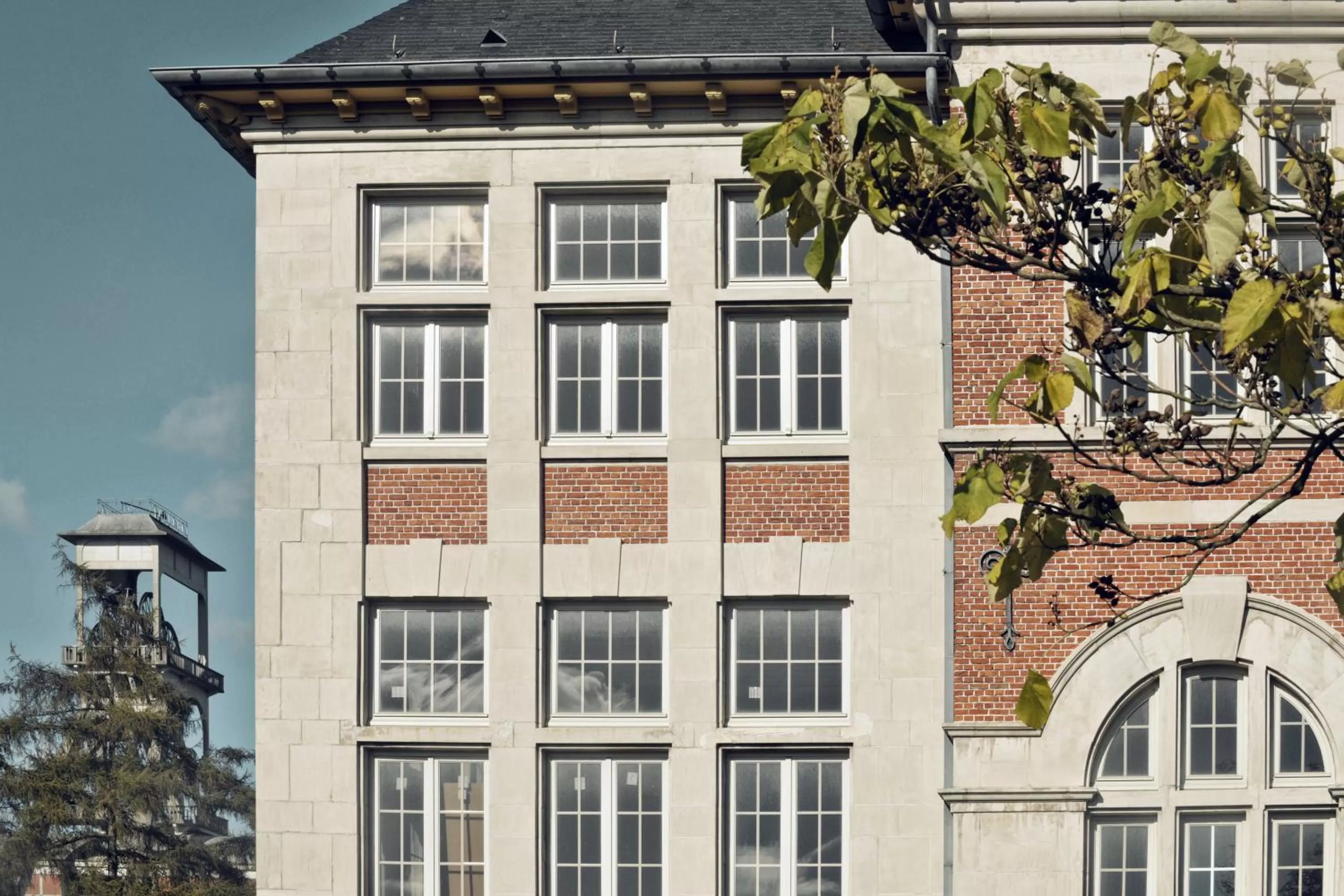 Facade/entrance in Terhills Hotel