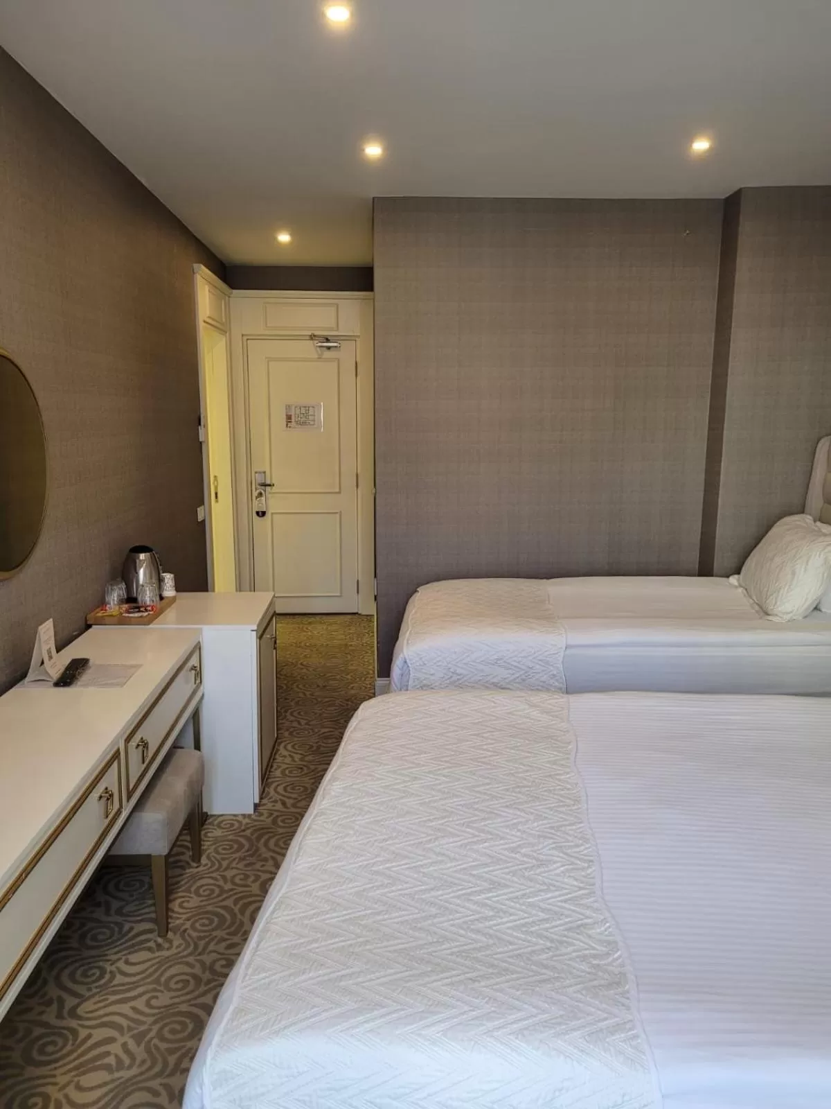 Photo of the whole room, Bed in Mr BEYAZ HOTEL