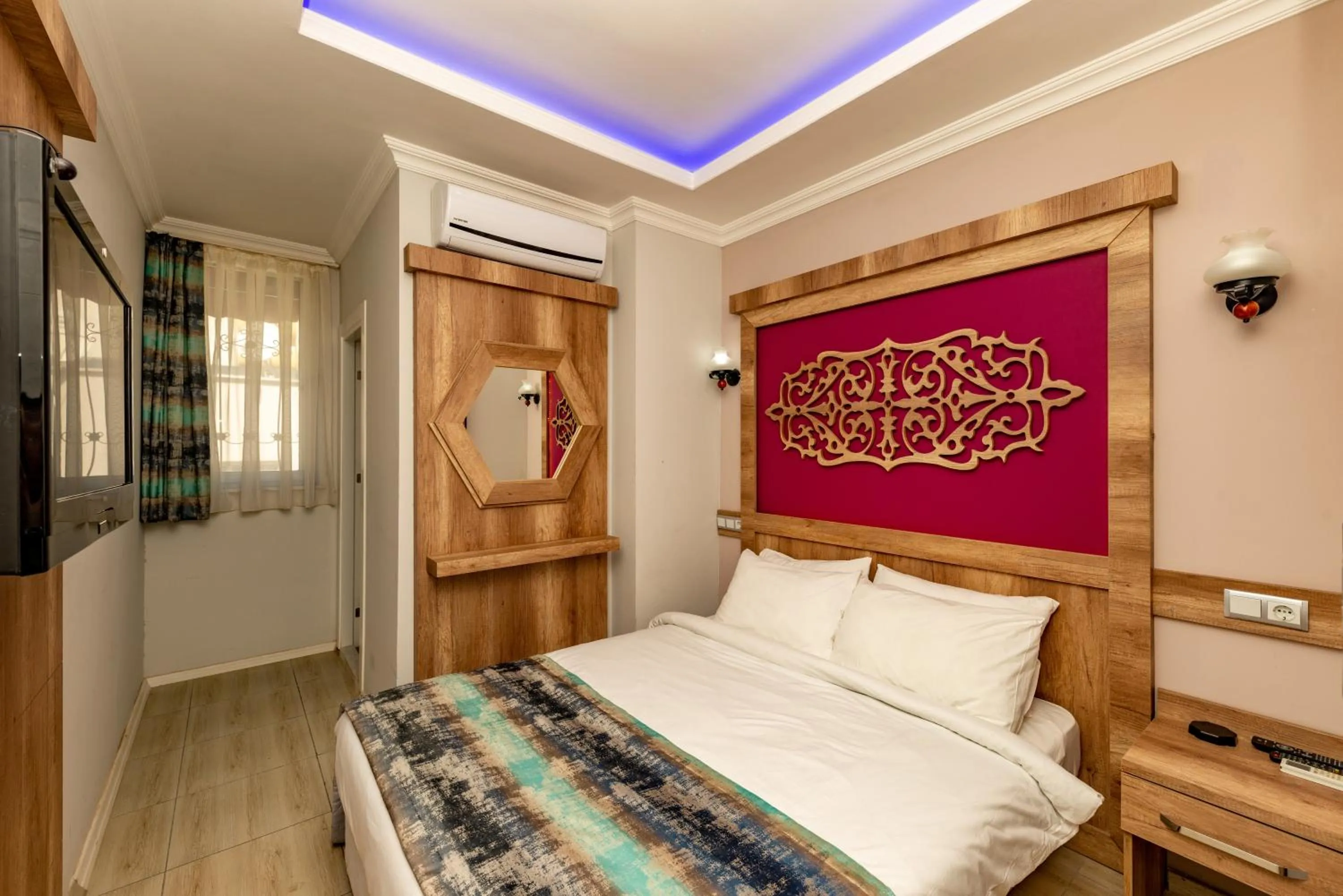 Bed in Linda Expo Palace