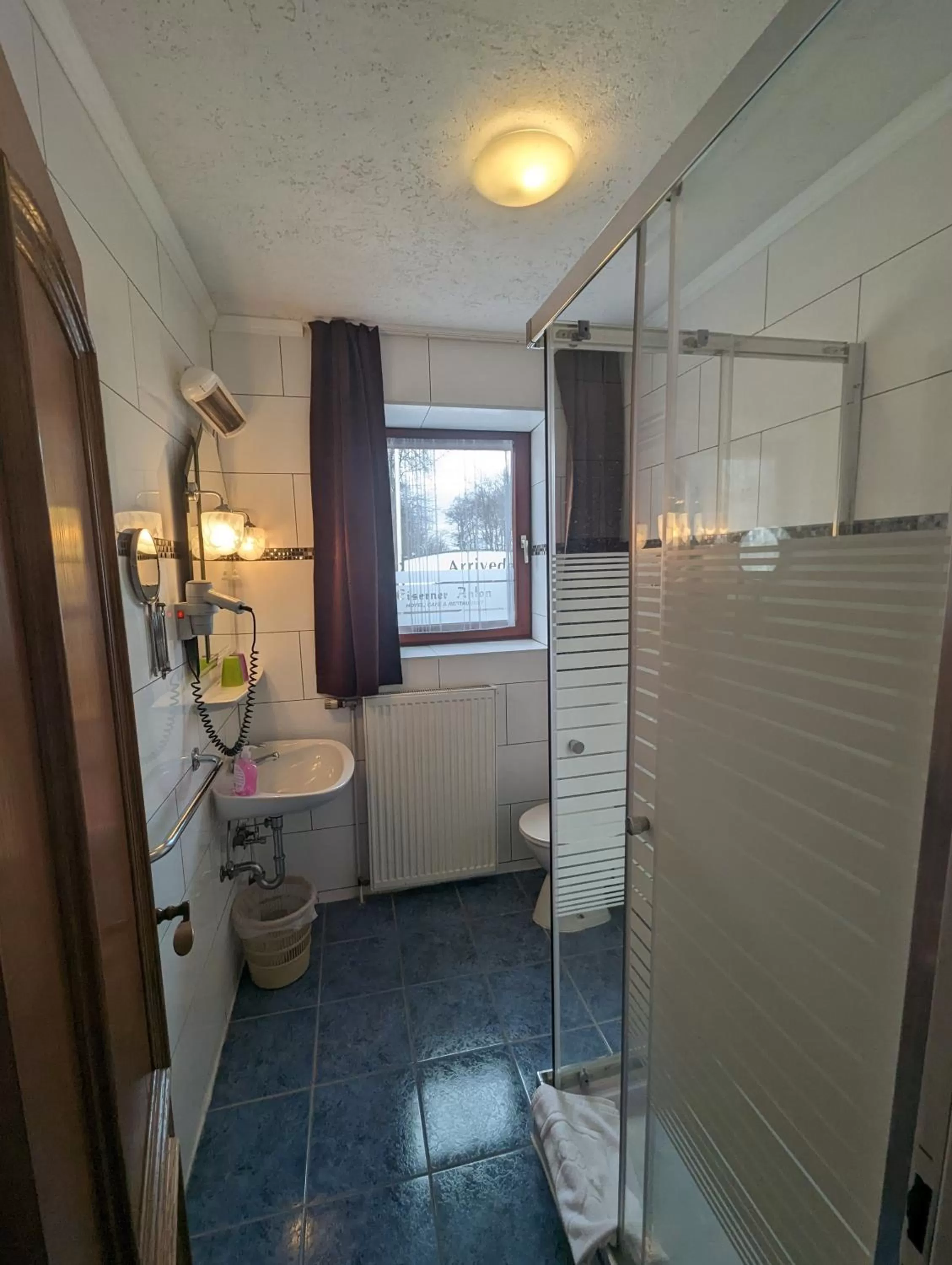 Bathroom in Hotel Eiserner Anton