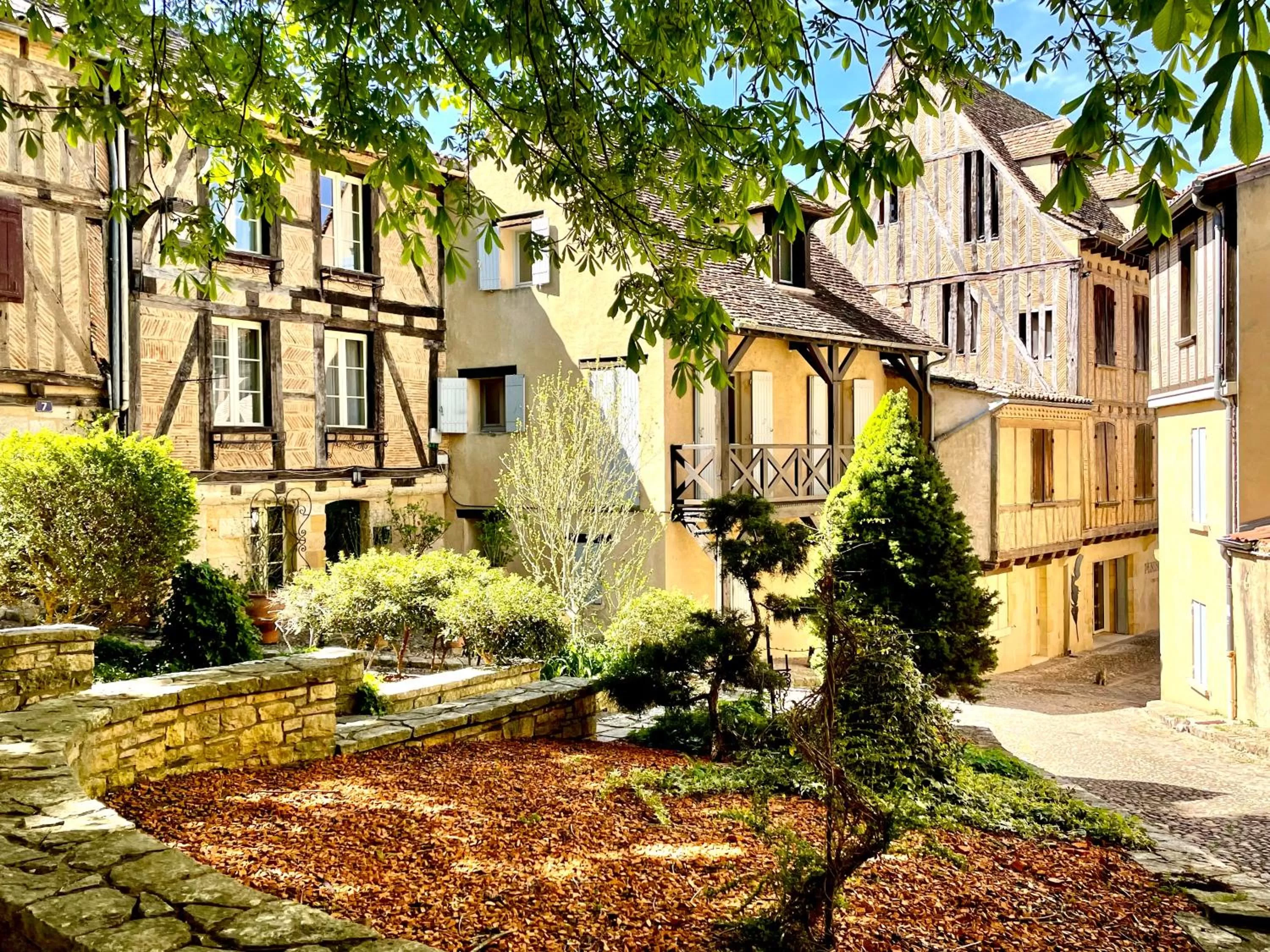 Property Building in Le Logis Plantagenêt