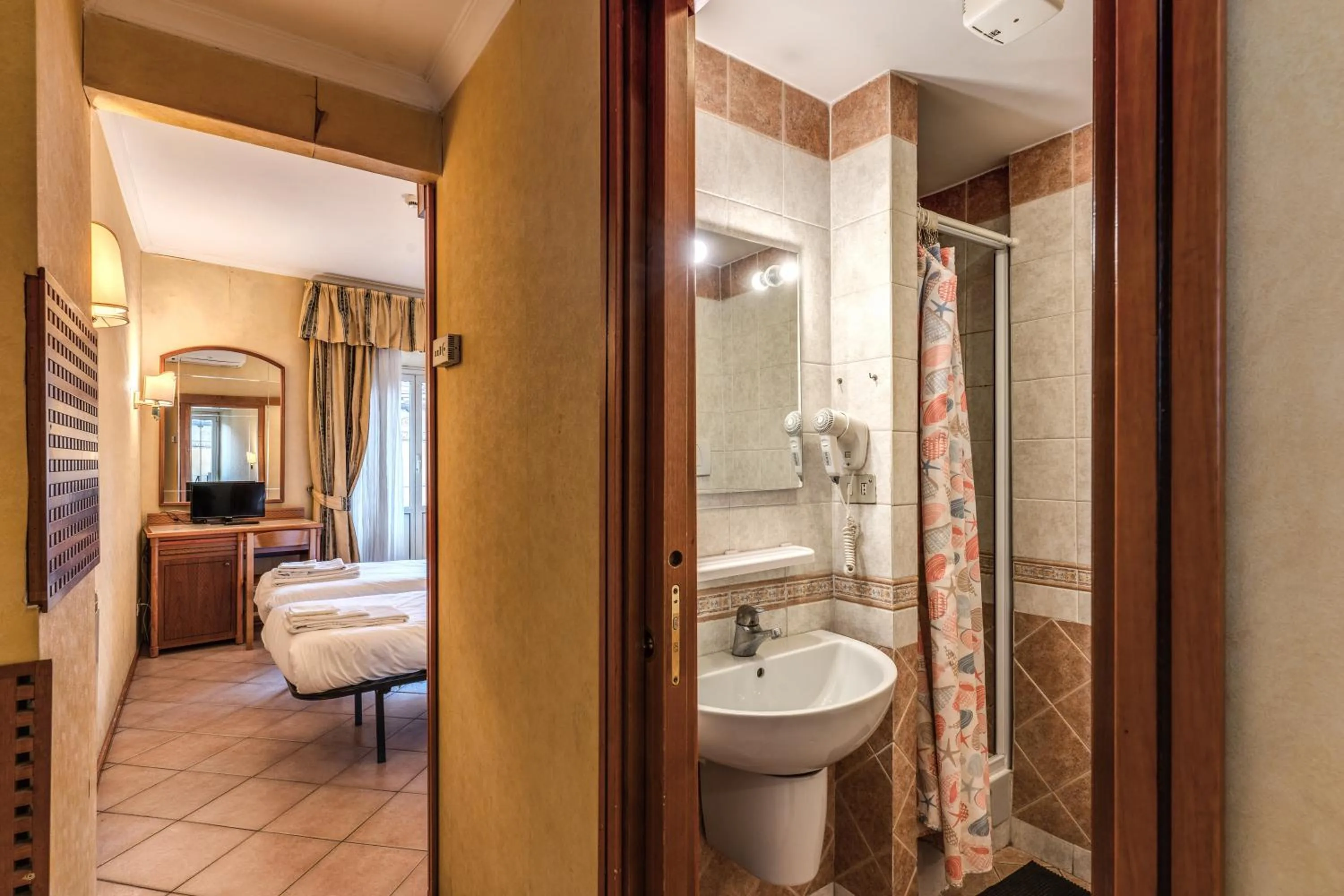 Bed in Hotel Pomezia