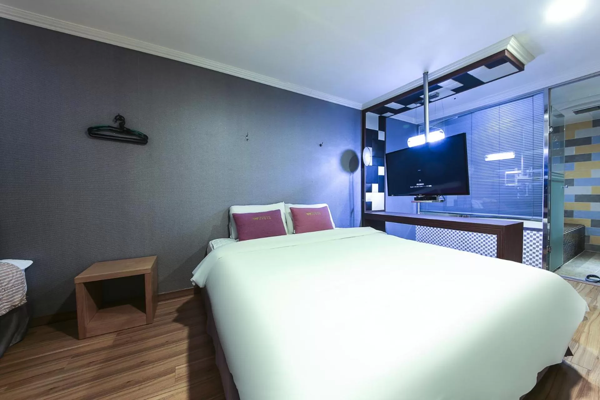 Bed in Central Hotel