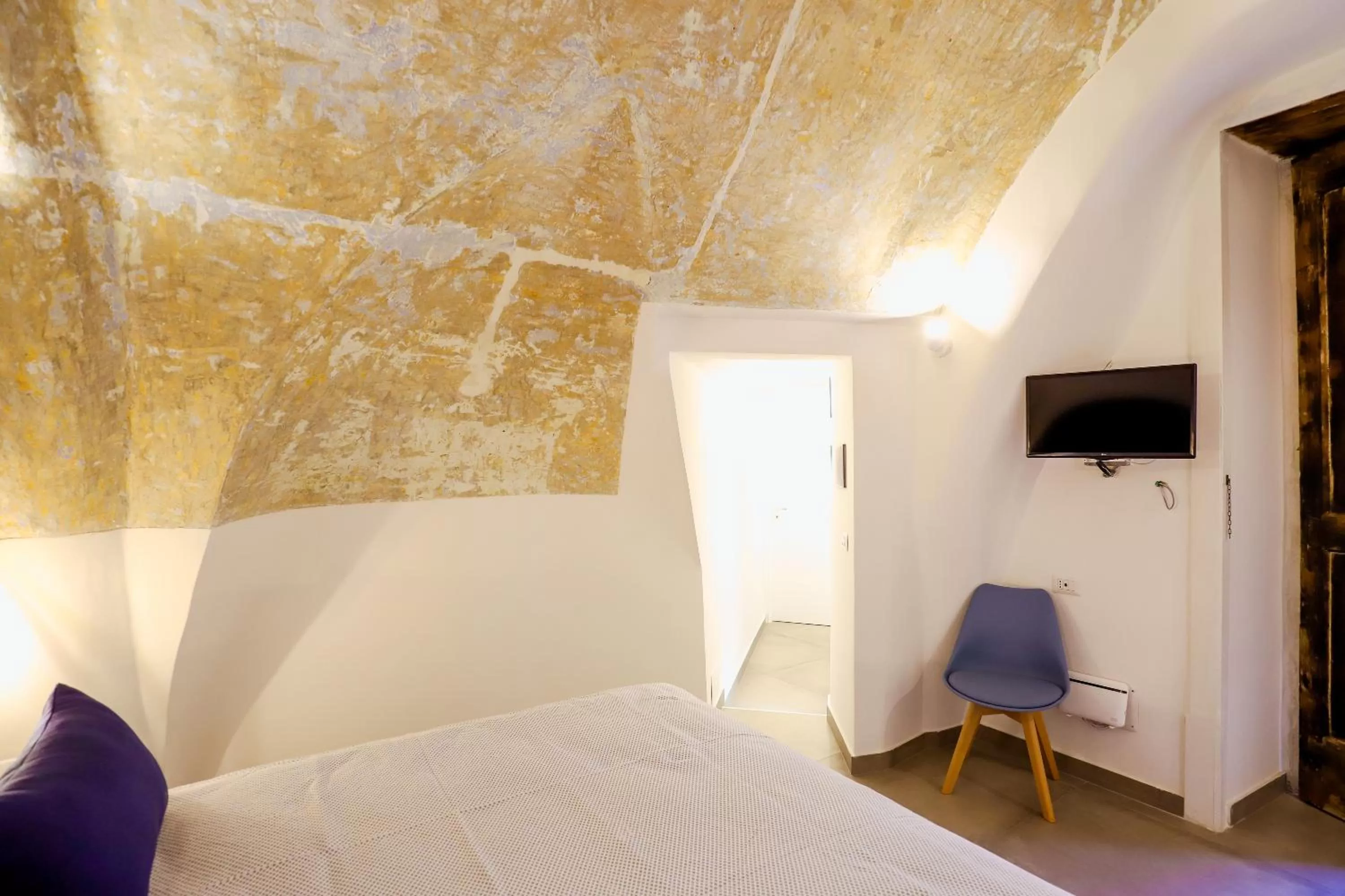 Photo of the whole room, Bed in A I R Sant'Anna