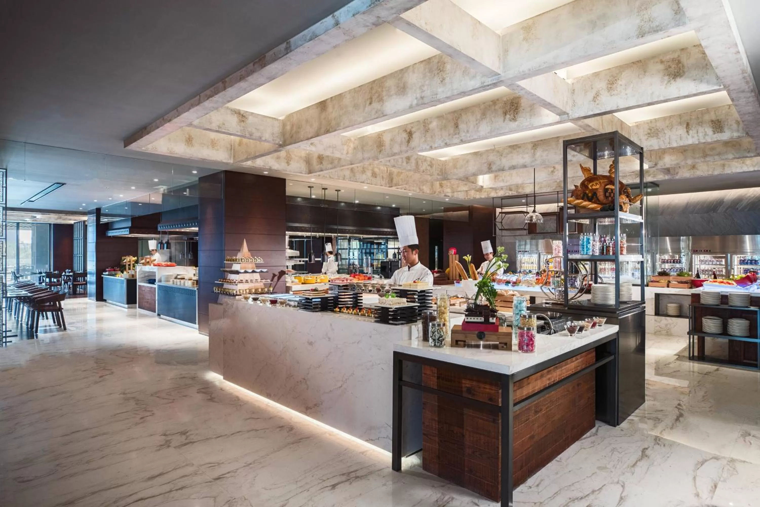 Lounge or bar in Suzhou Marriott Hotel Taihu Lake