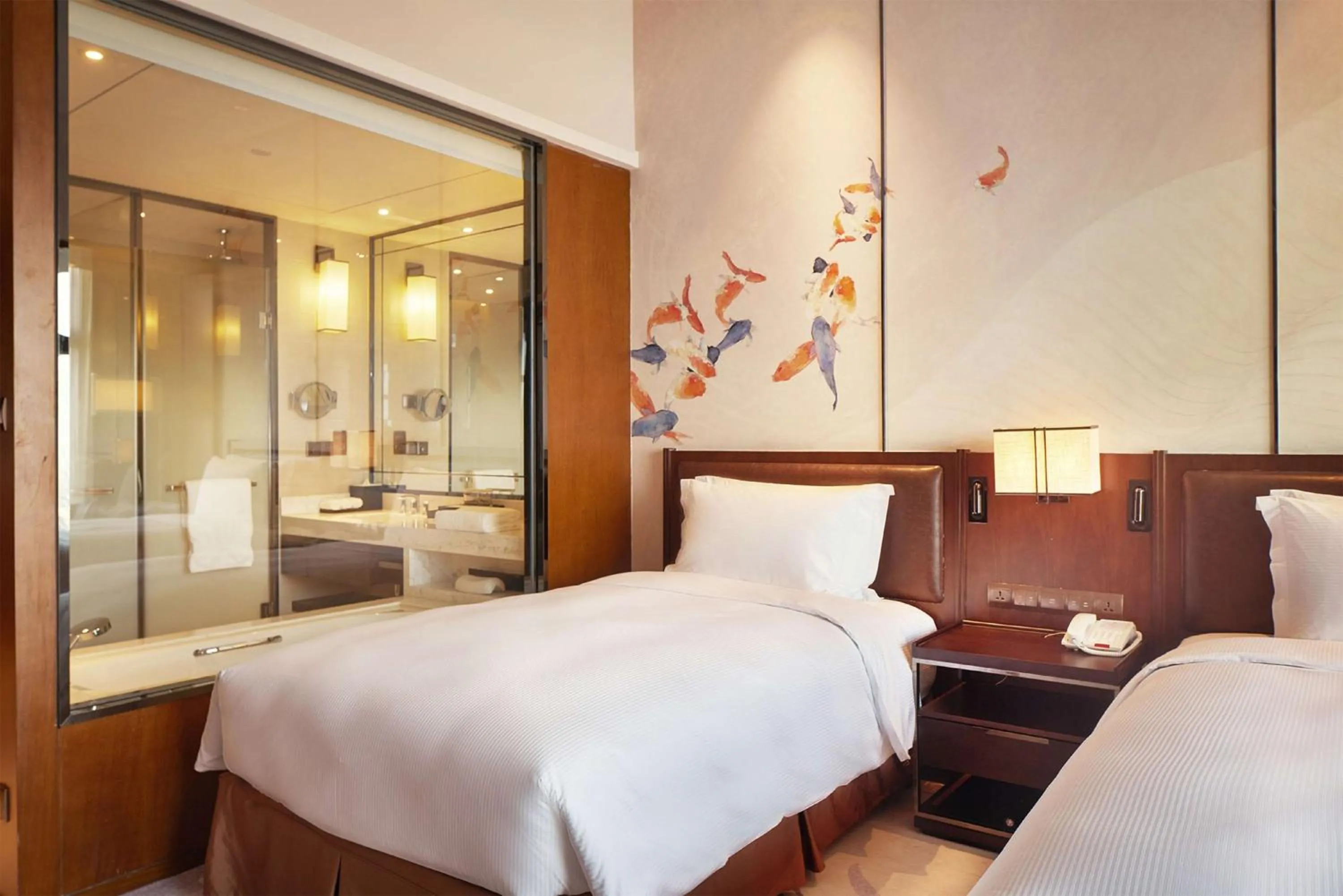 Bathroom, Bed in DoubleTree By Hilton Ningbo Beilun