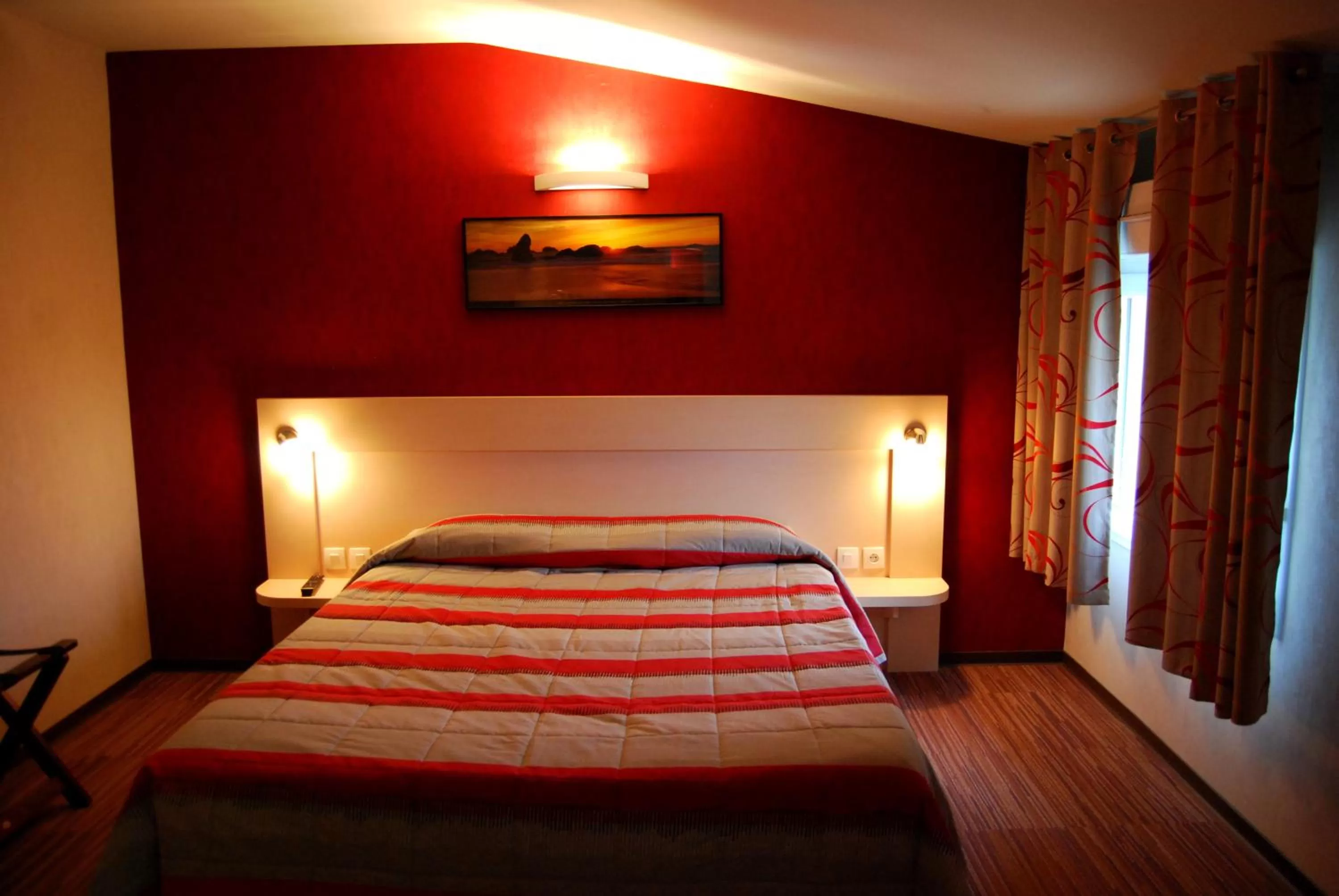 Photo of the whole room, Bed in Le Logis De La Lys