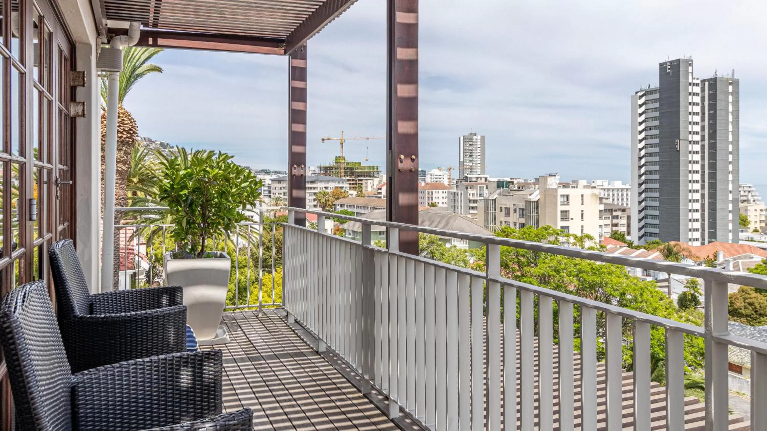 Balcony/Terrace in The Glen Boutique Hotel & Spa