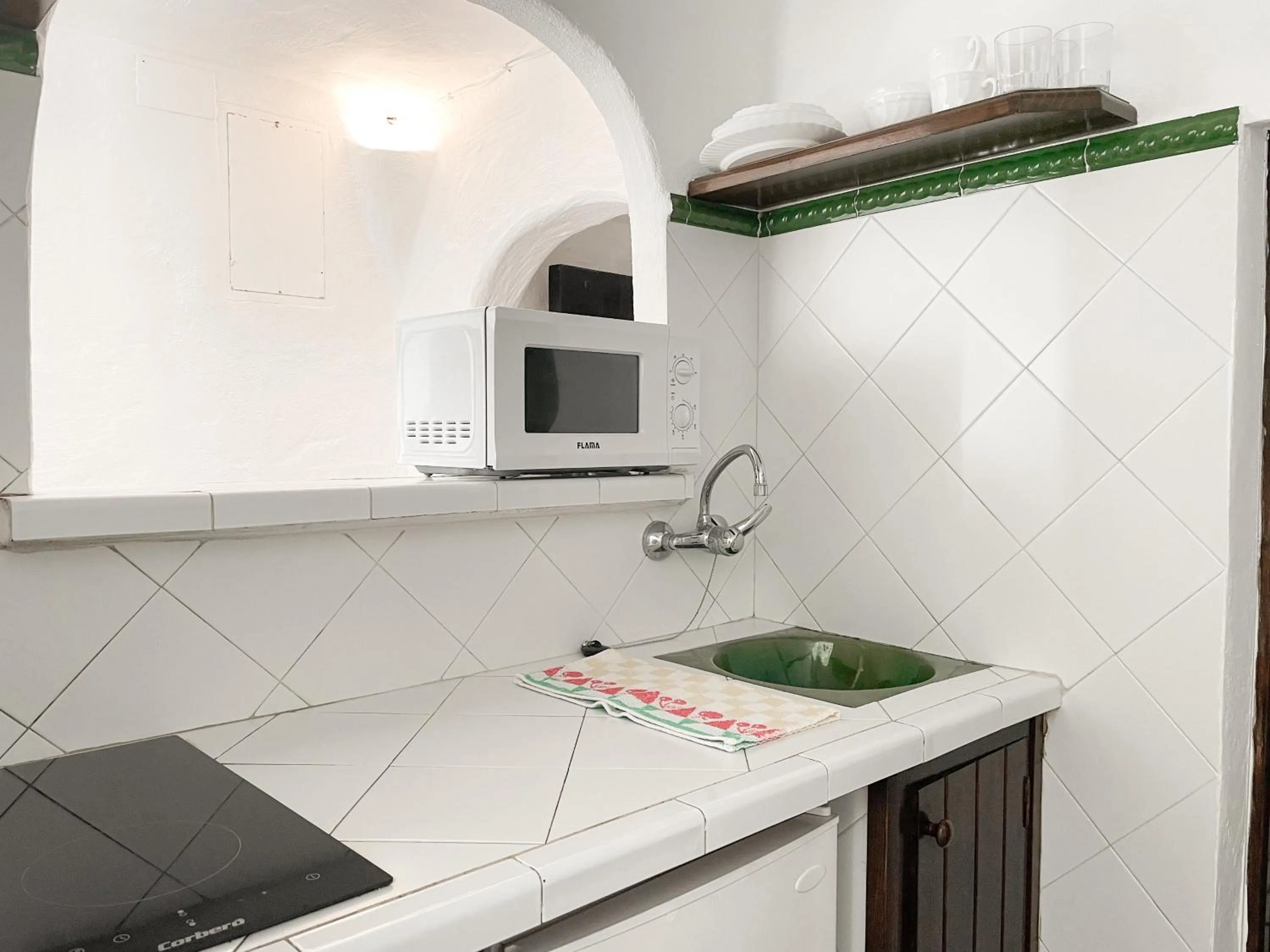 Kitchen or kitchenette in Binivell Park - 30º apartments