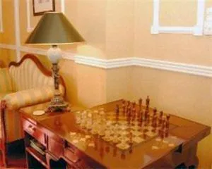 Decorative detail in Ely House Hotel