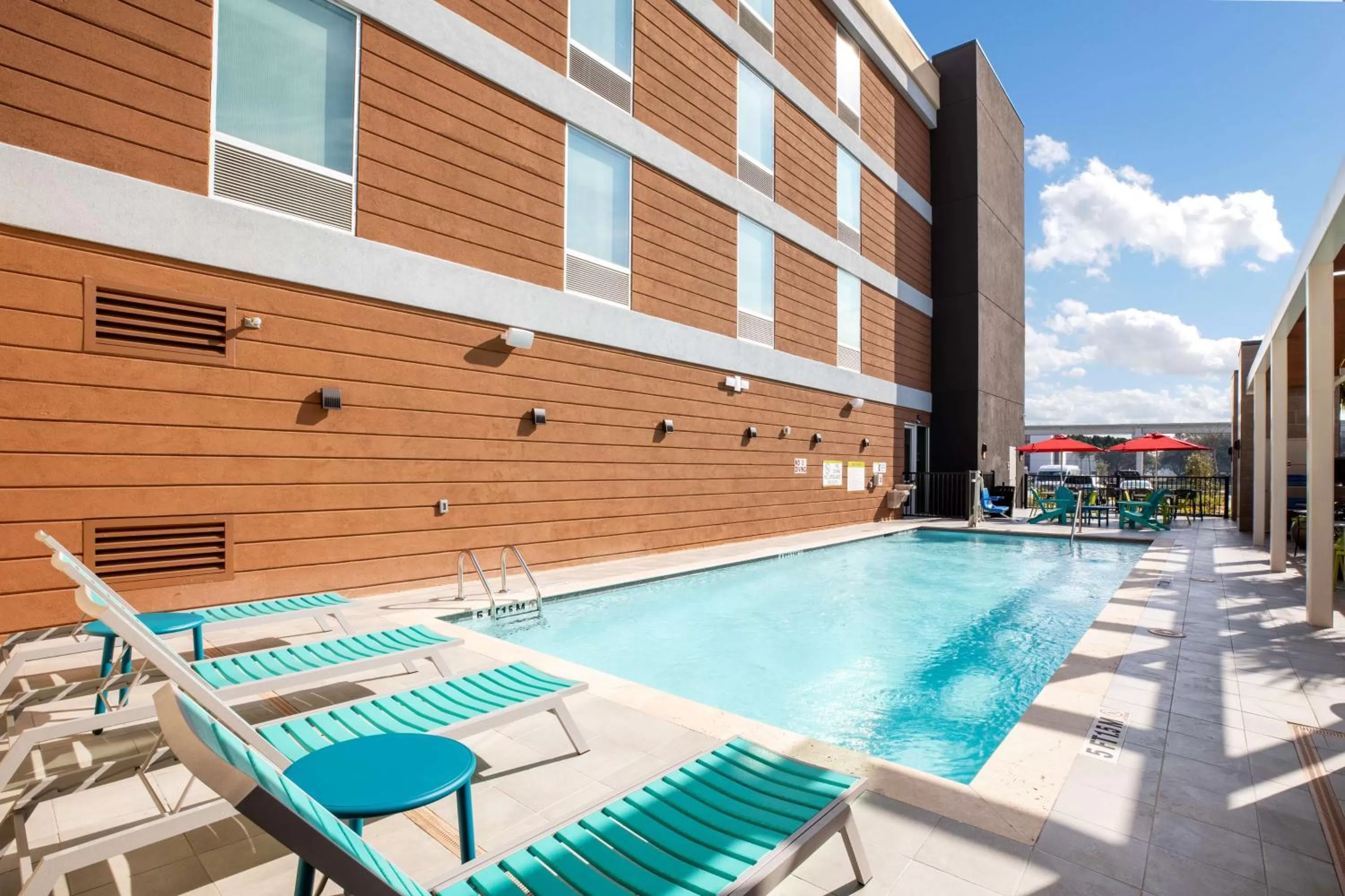 Pool view in Home2 Suites by Hilton Houston Bush Intercontinental Airport Iah Beltway 8