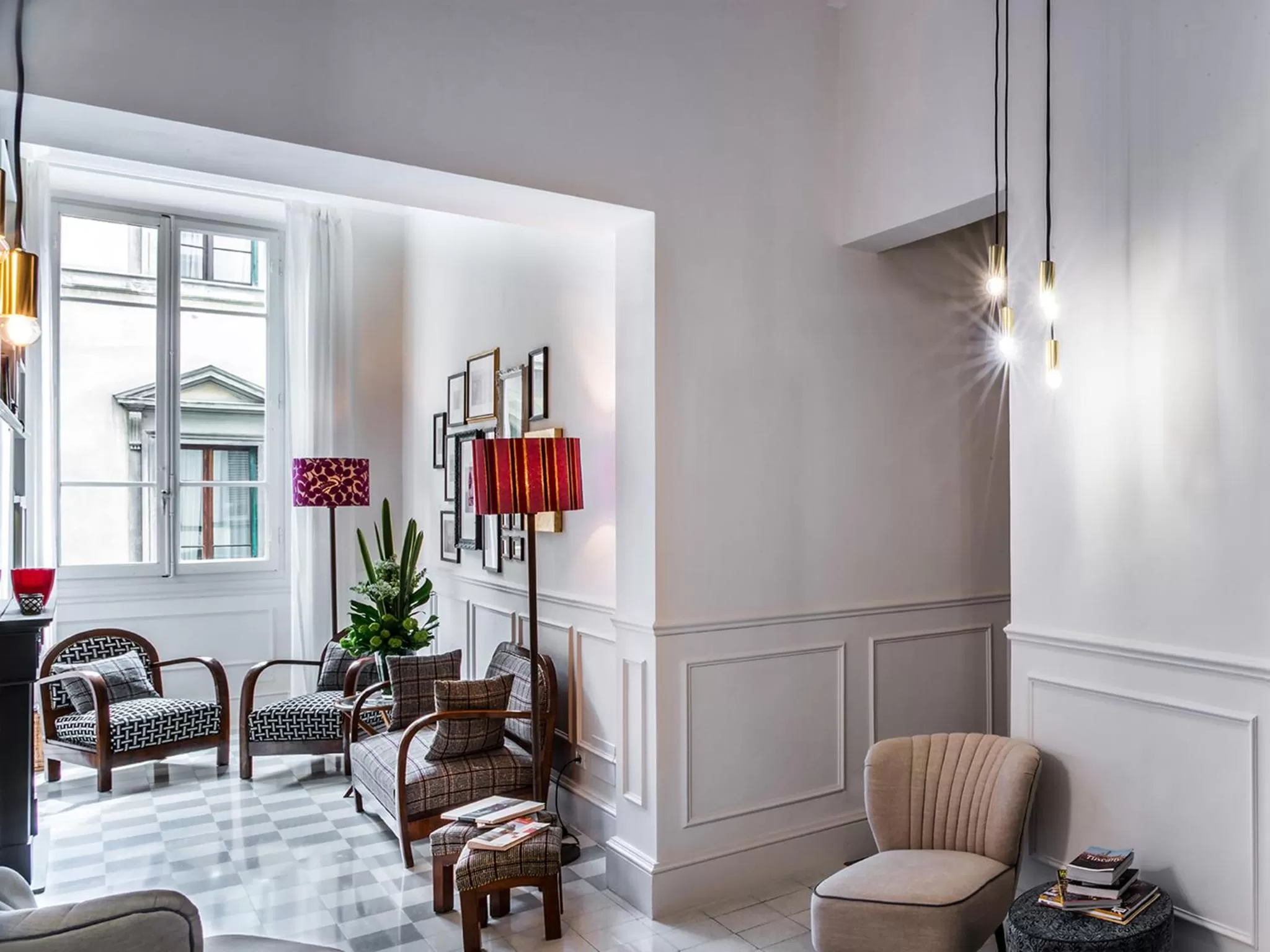 Decorative detail in Alfieri9