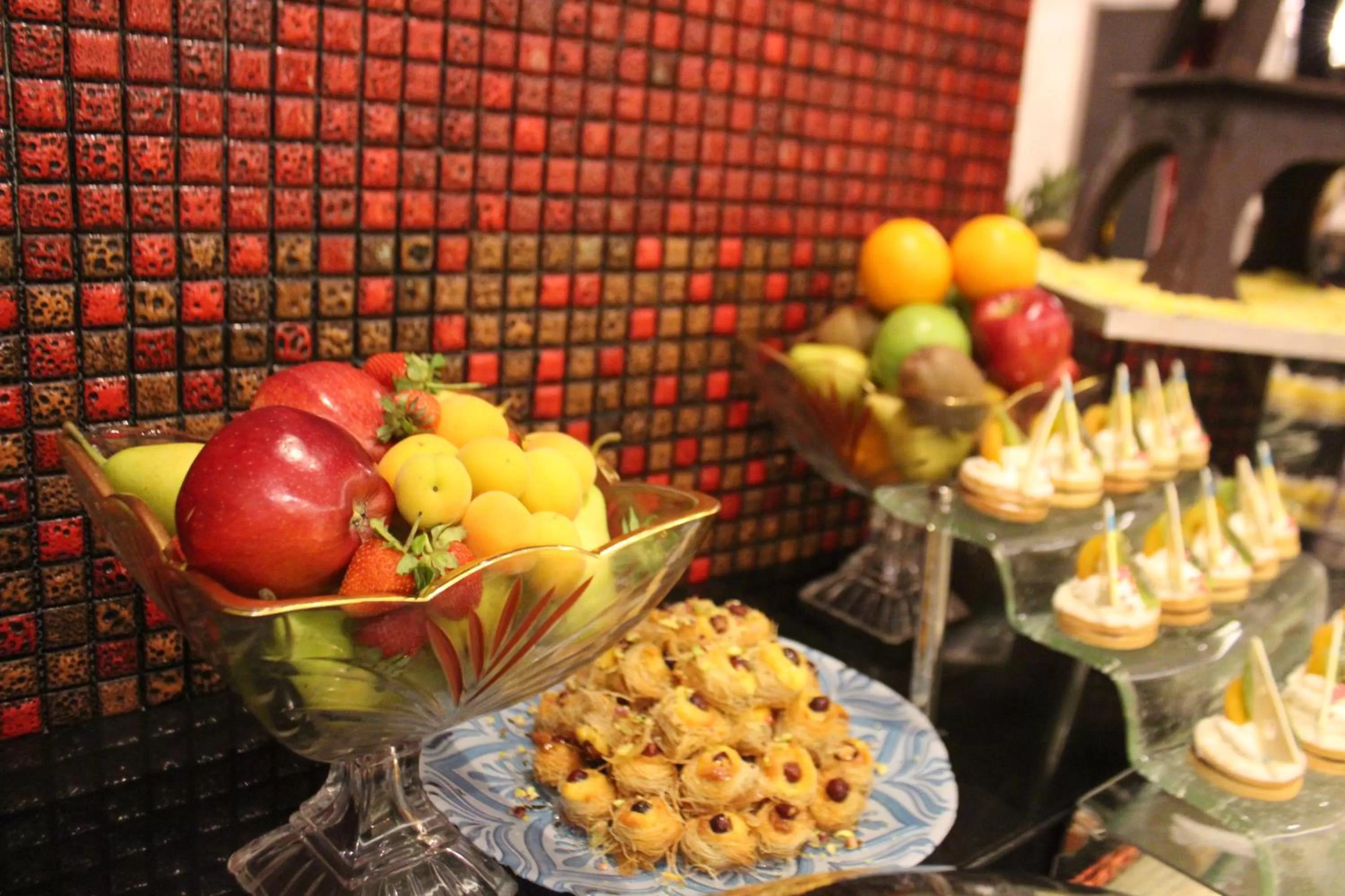 Food and drinks in Executives Hotel - Olaya