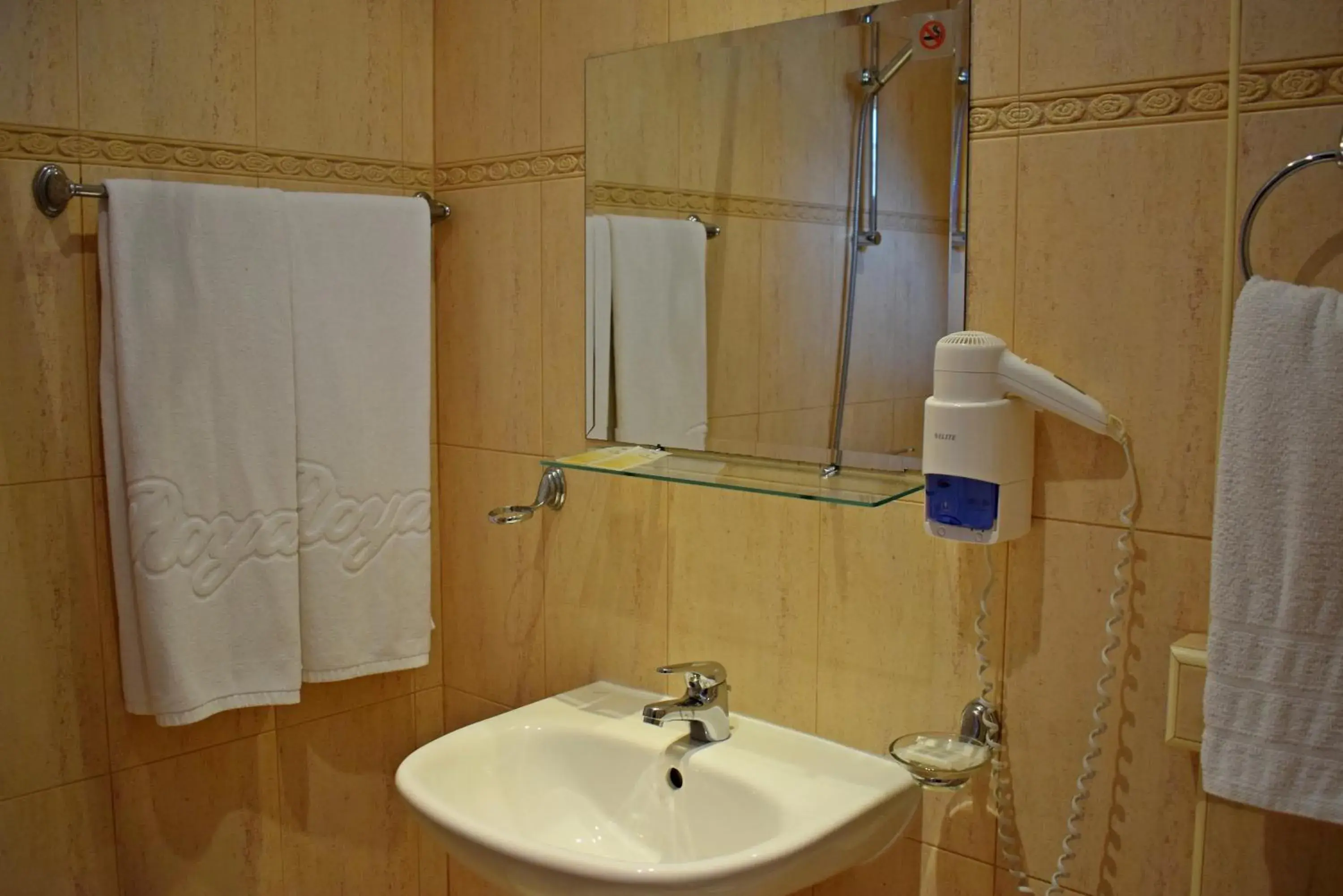 Twin Room with Balcony in Royal Beach Twin Room with Balcony in Royal Beach