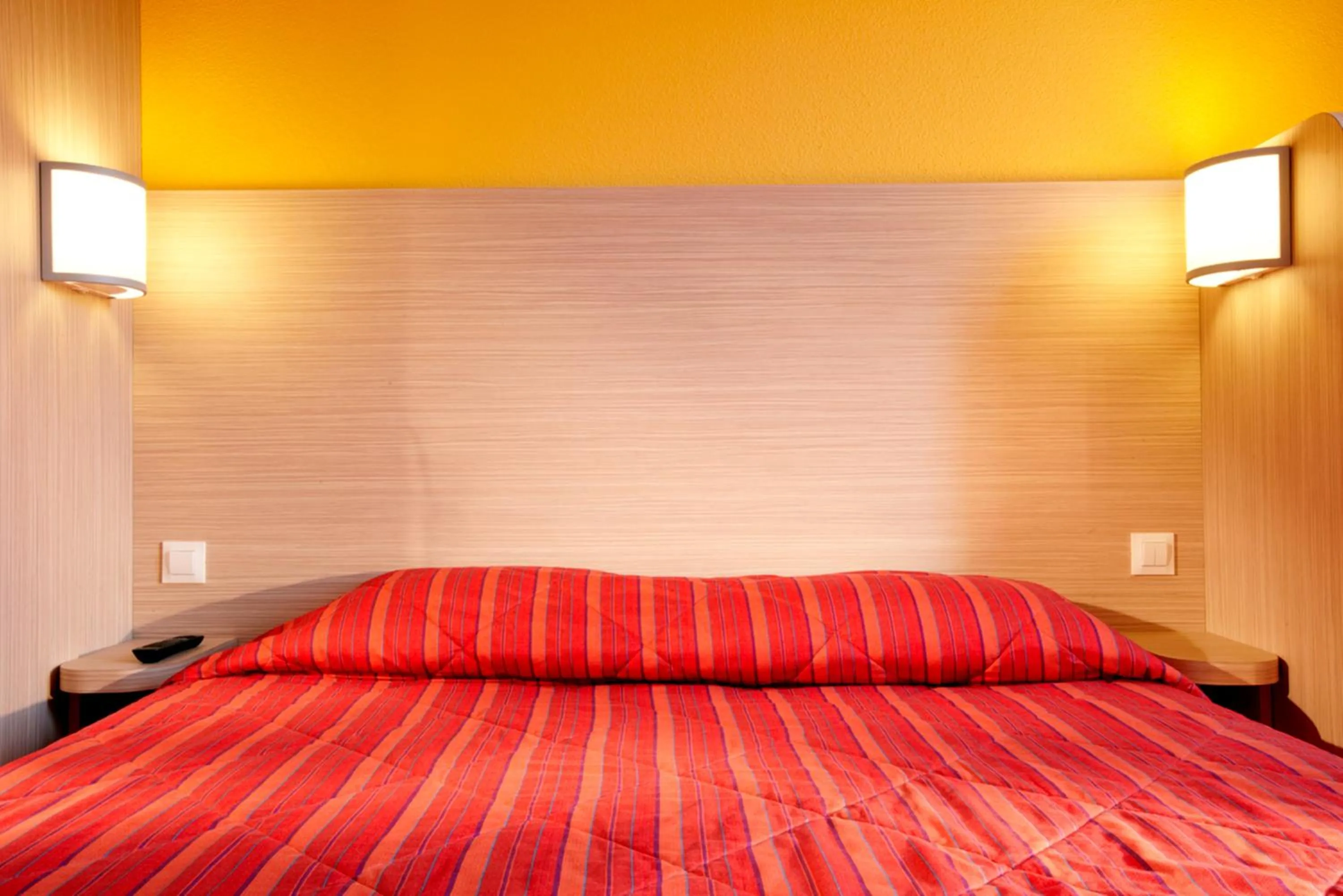 Bed in Premiere Classe Bayonne