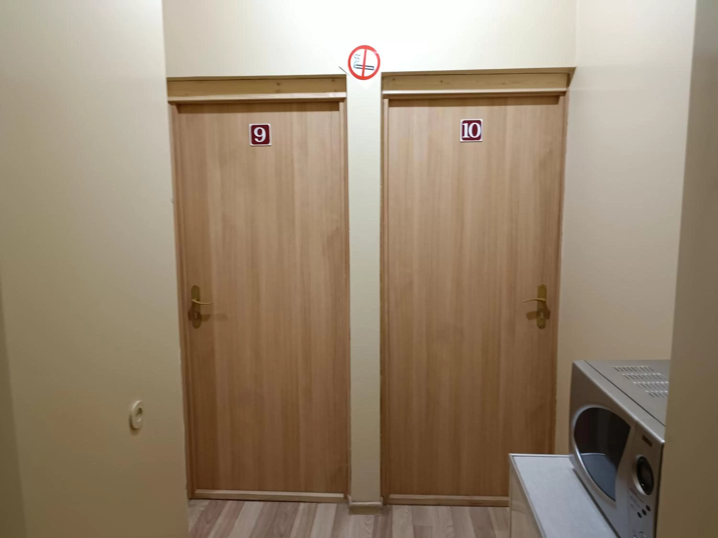 Facade/entrance in Rugelis