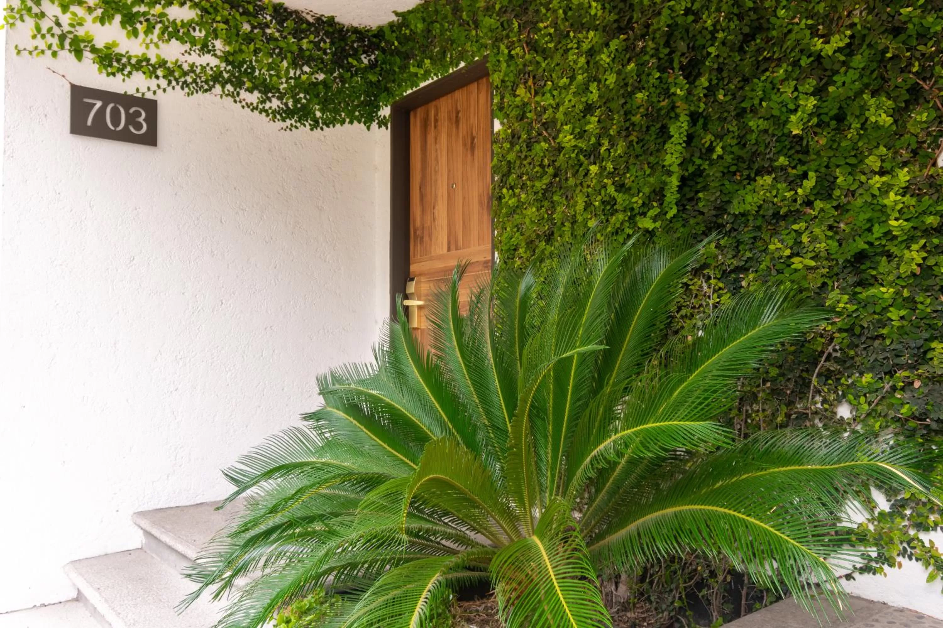 Decorative detail in Hotel Flamingo Inn