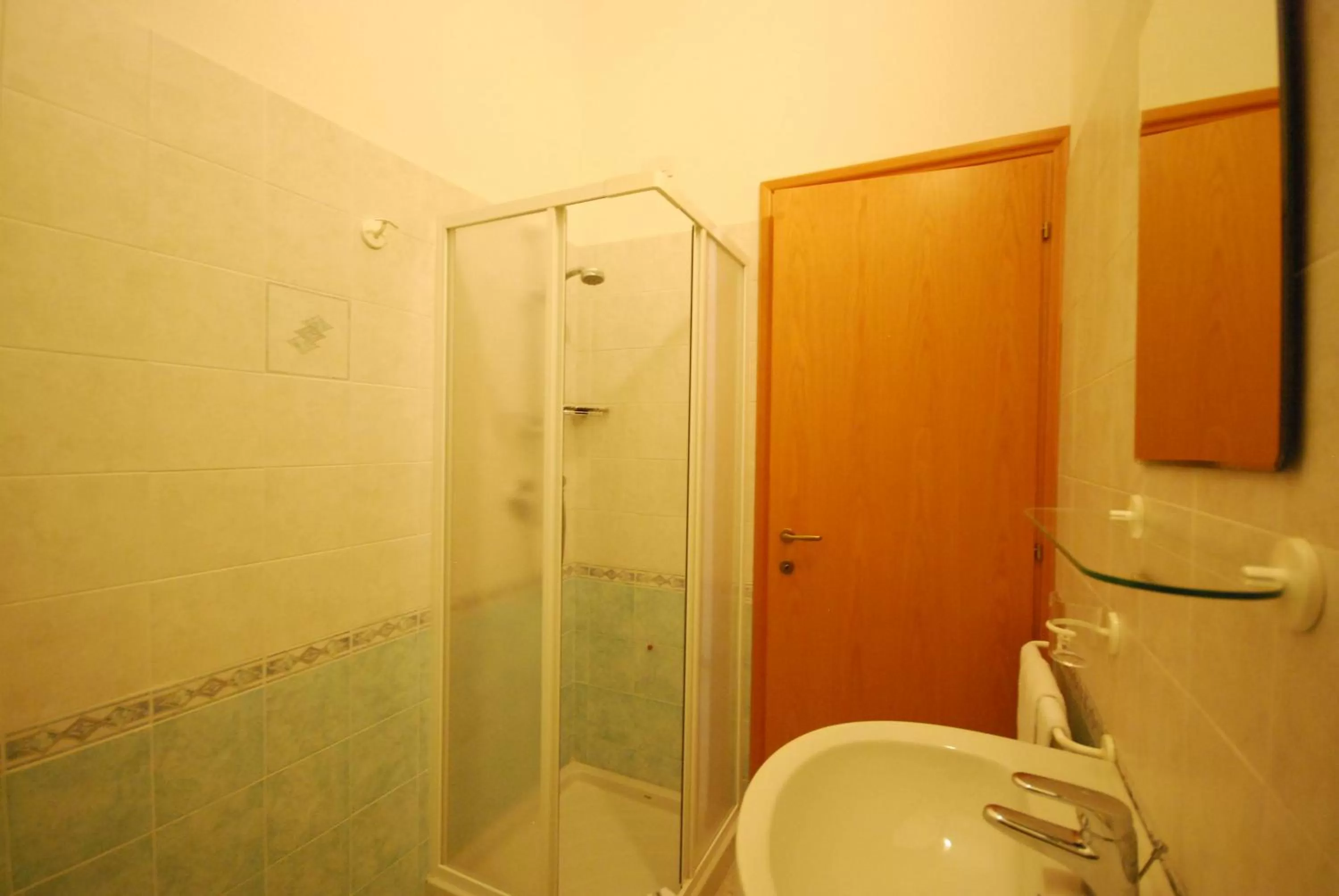 Bathroom in Hotel Jasmine