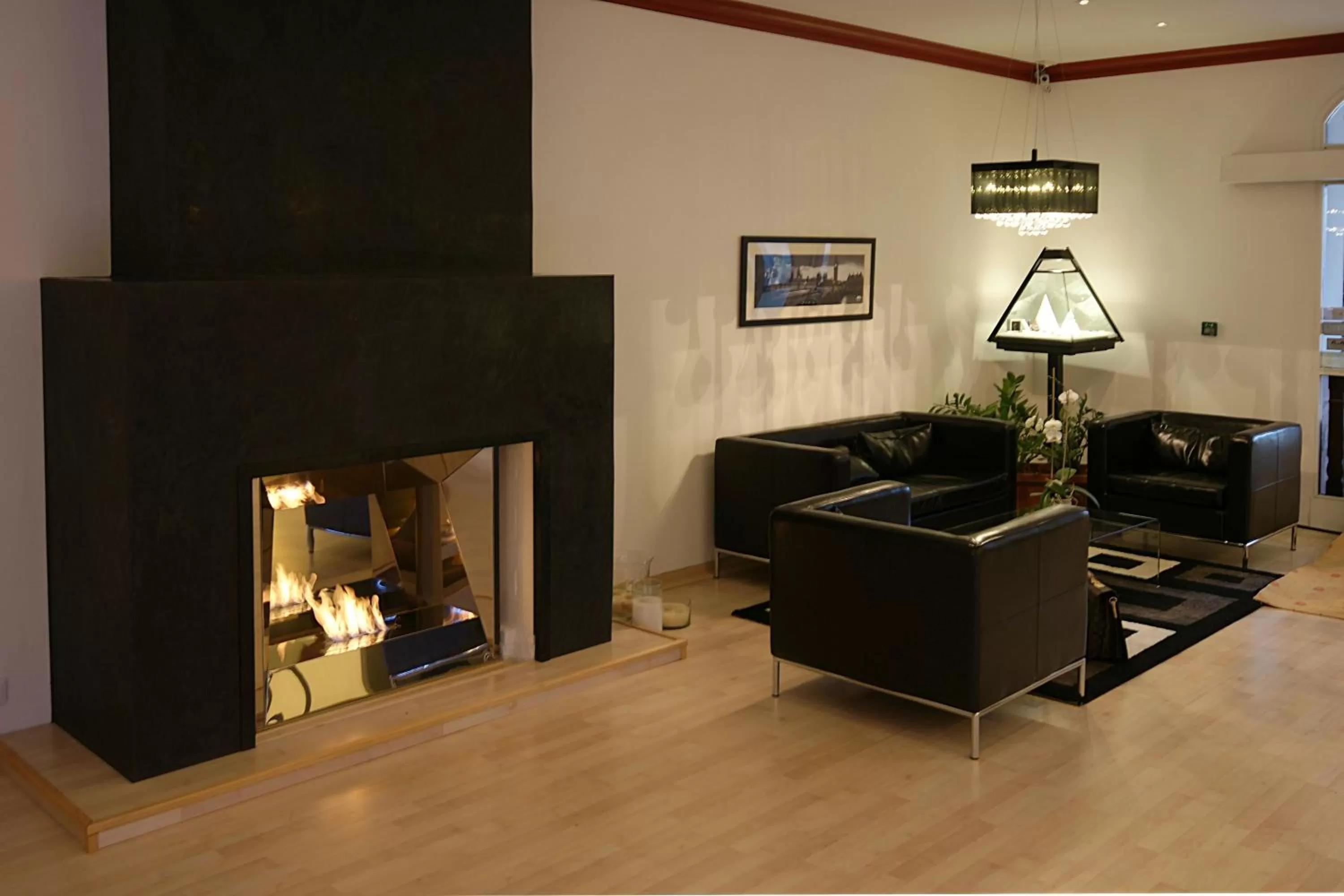 Lounge or bar in Ambassador-Monaco