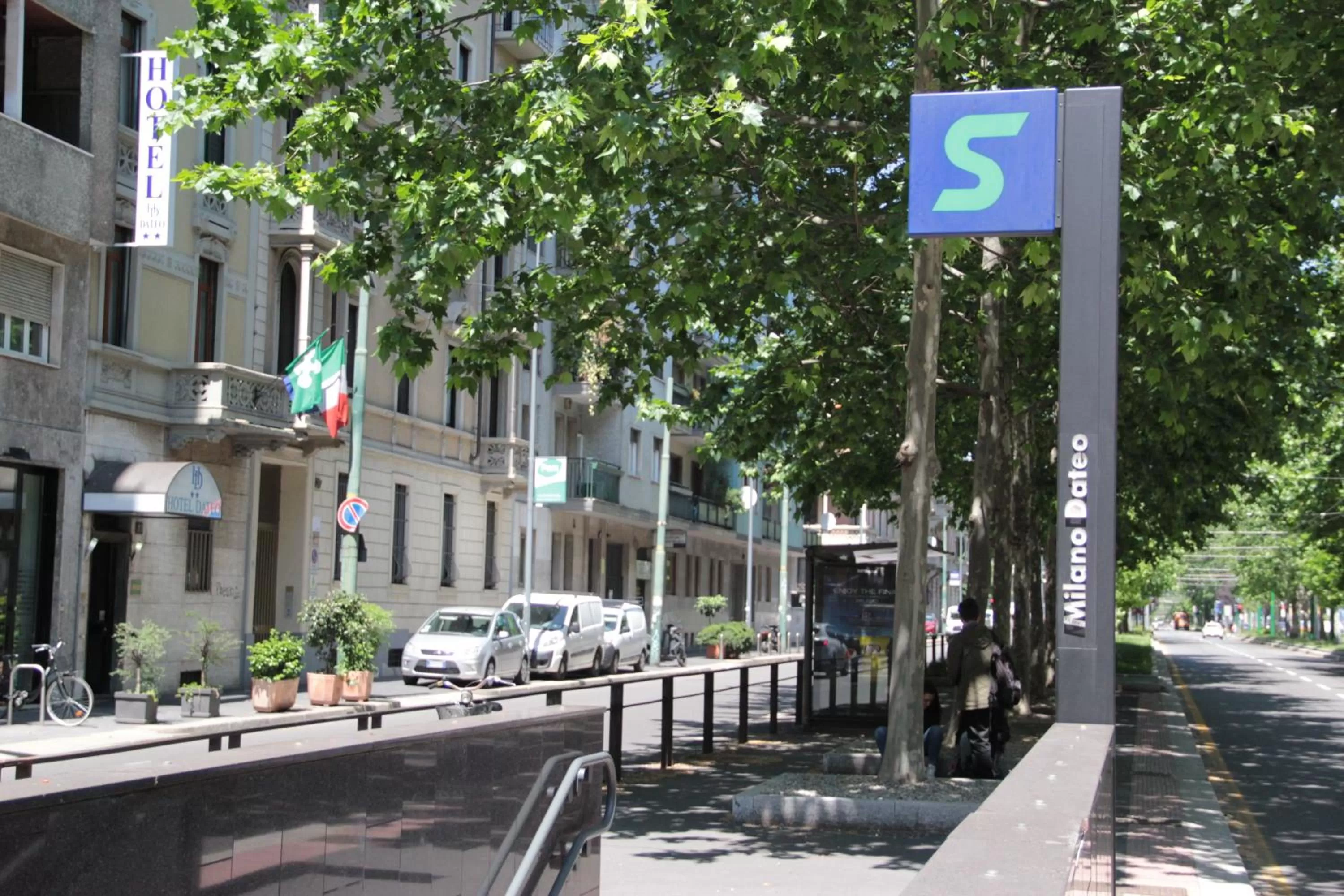 Facade/entrance in Hotel MM Dateo