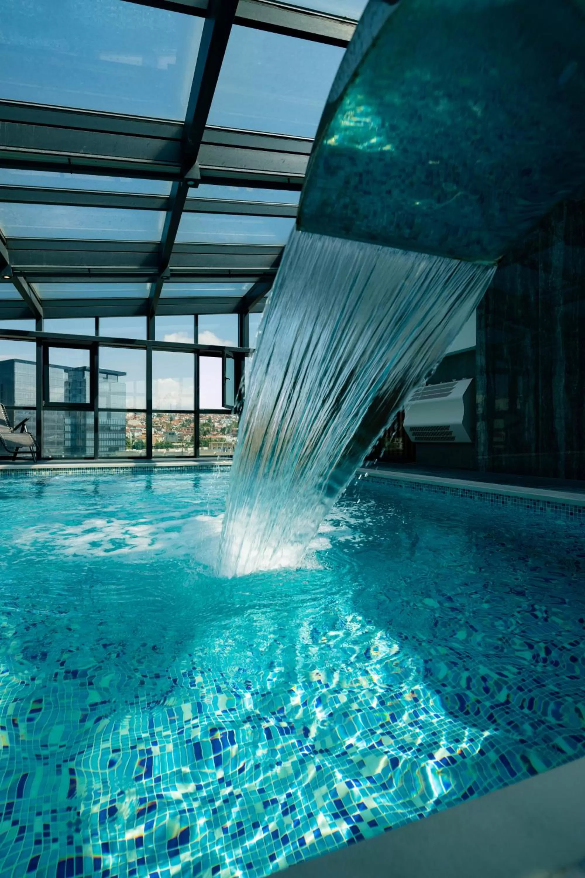 Swimming Pool in Hotel Prishtina