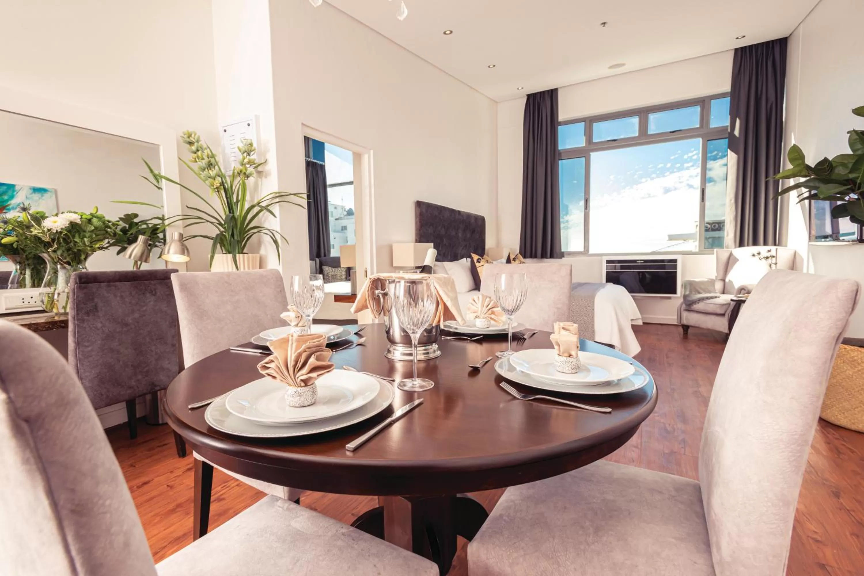 Living room in Newkings Boutique Hotel