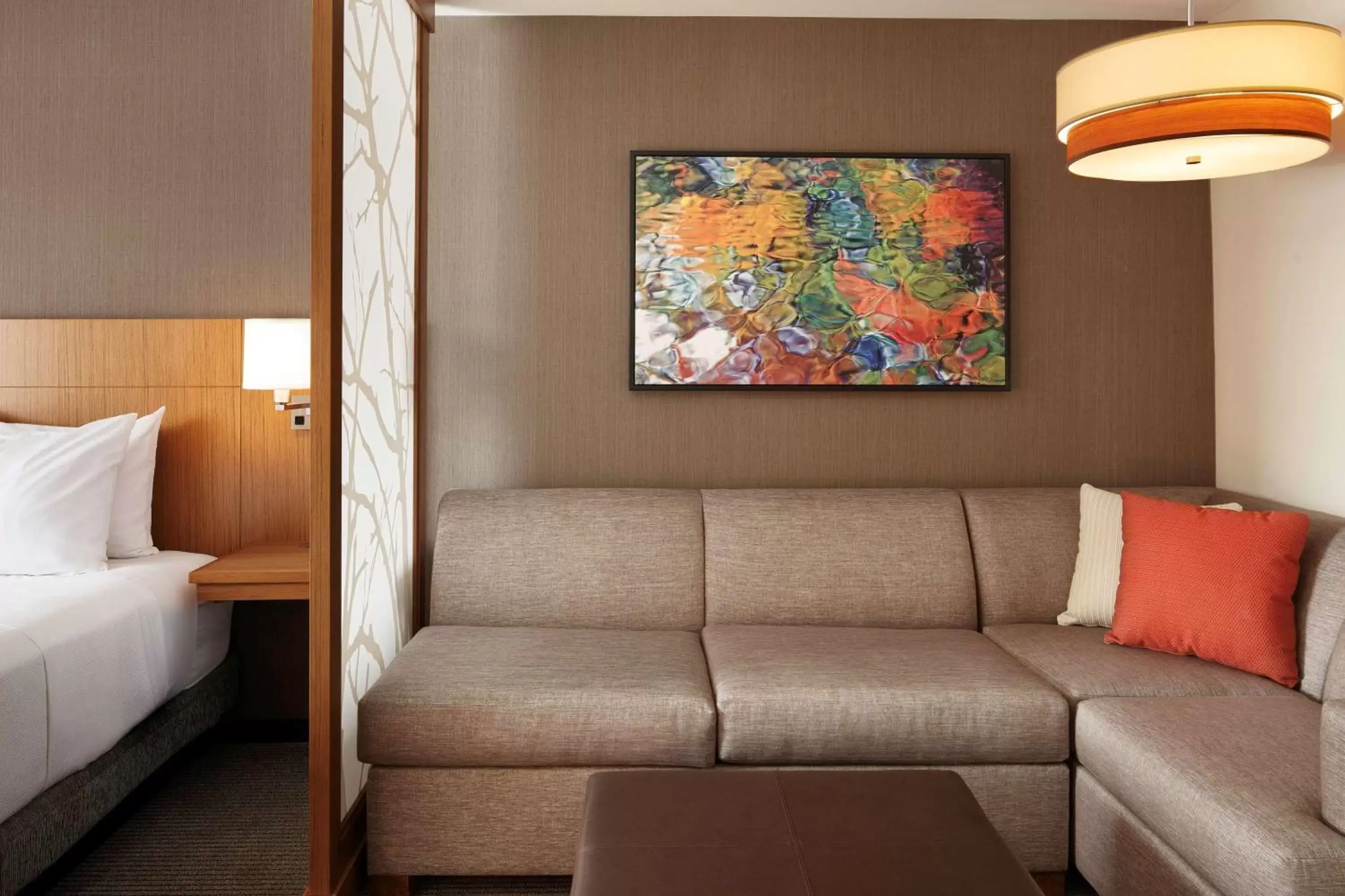 Queen Room with Two Queen Beds and Accessible Tub - Disability Access in Hyatt Place Knoxville/Downtown Queen Room with Two Queen Beds and Accessible Tub - Disability Access in Hyatt Place Knoxville/Downtown