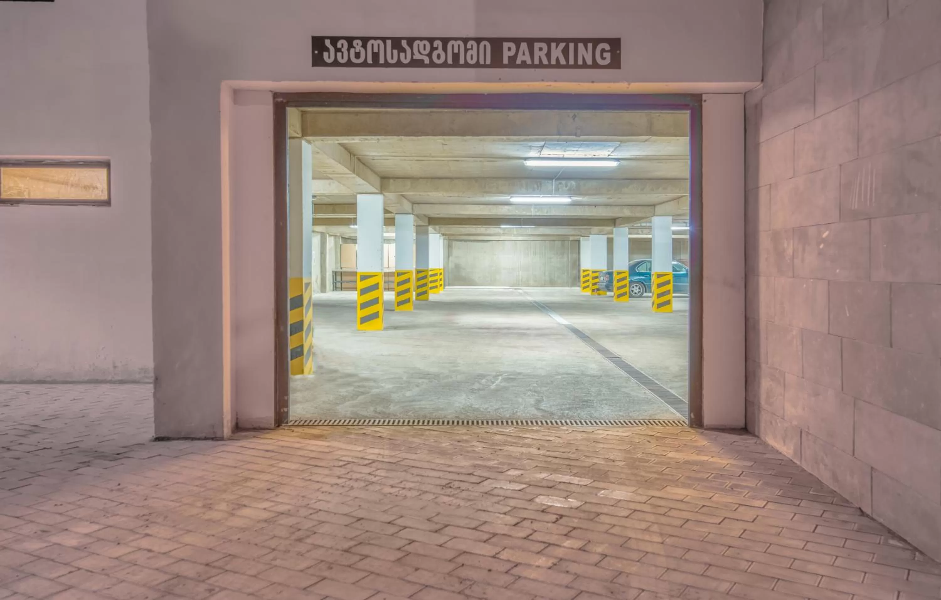 Parking in Kopala Tskneti Hotel