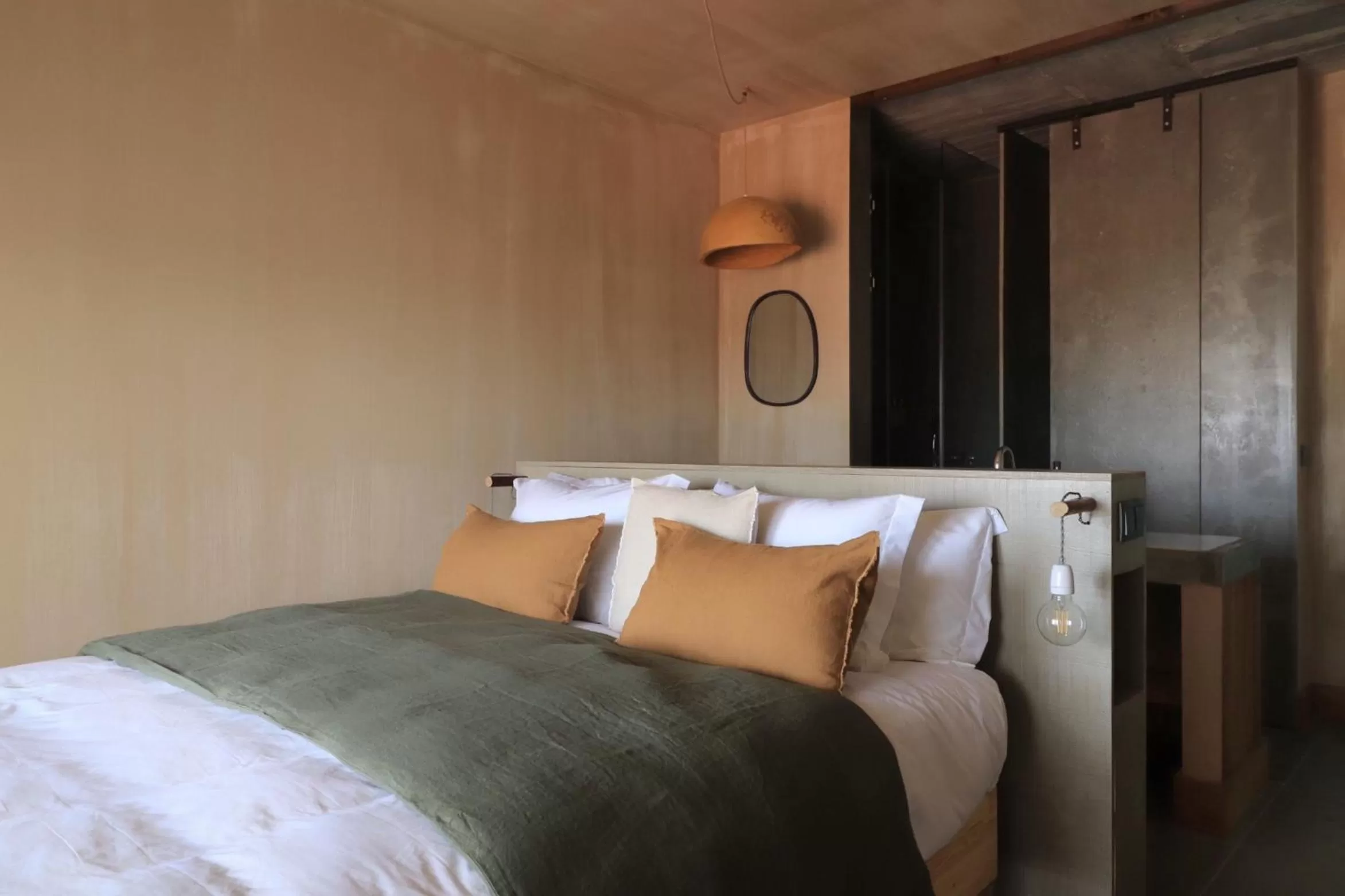 Bed in Azenhas do Mar Valley House