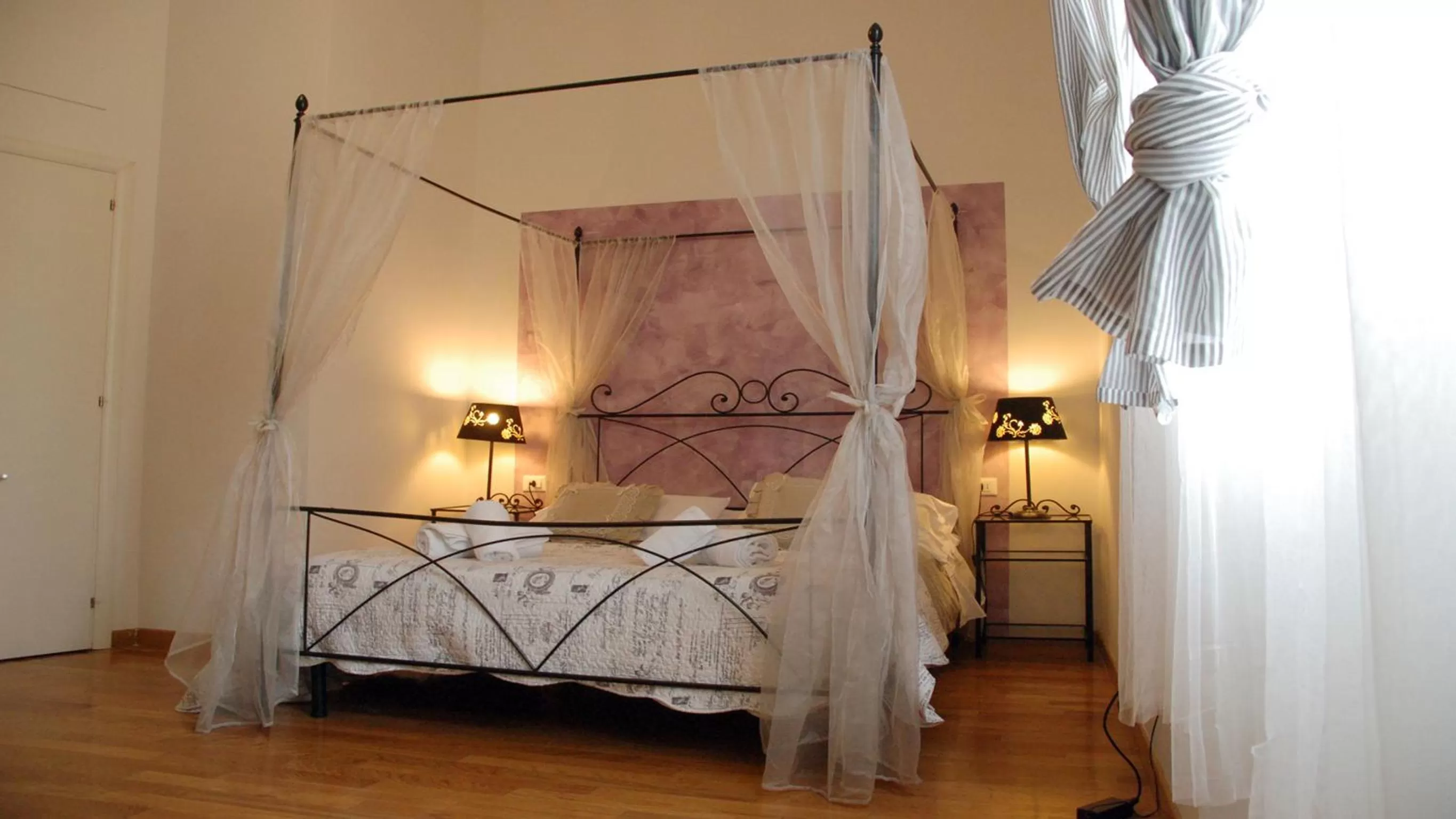 Bed in Ridolfi Guest House