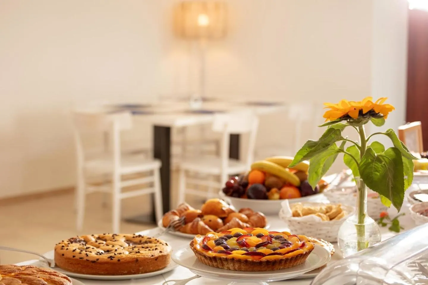 Buffet breakfast in Masseria Mongiò dell'Elefante