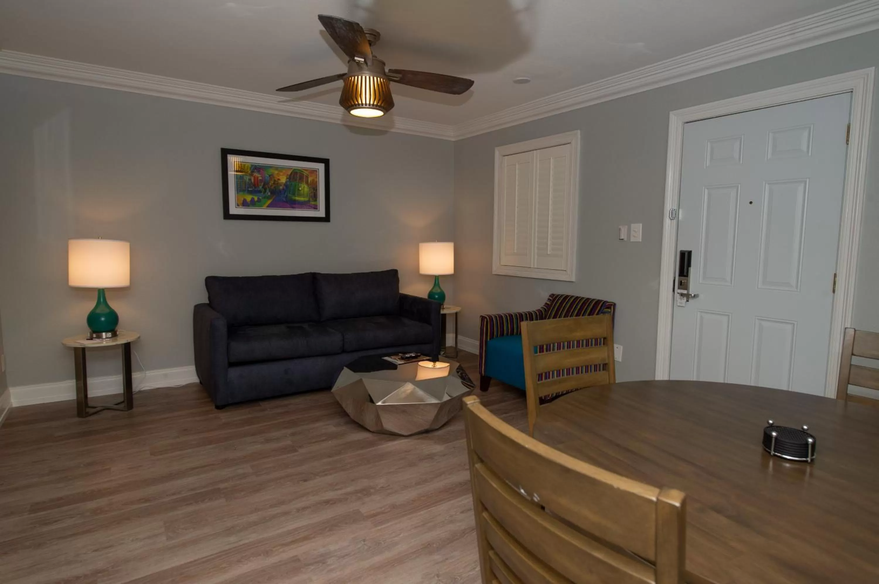 Living room, Seating Area in Frenchmen Orleans at 519, Ascend Hotel Collection