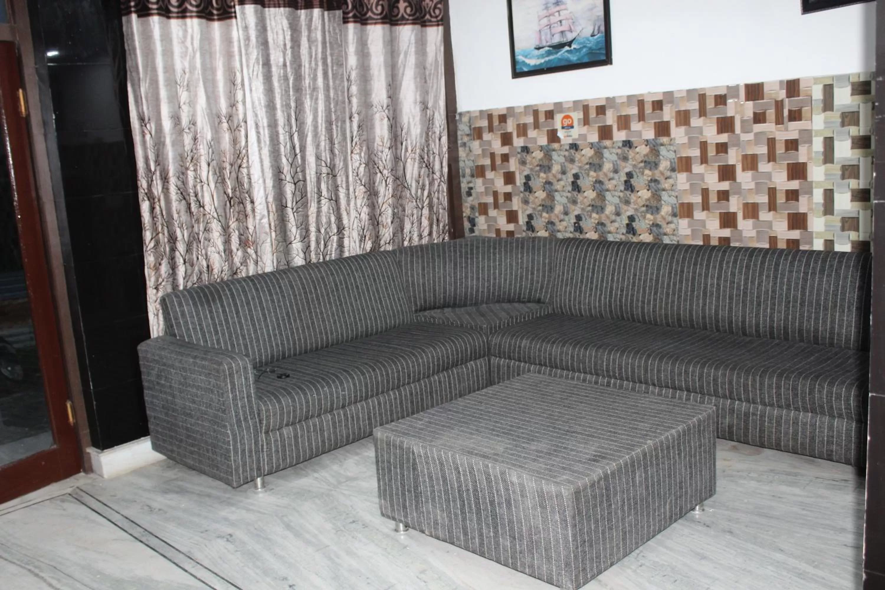 Seating Area in Trimrooms @ Katra Railway Station