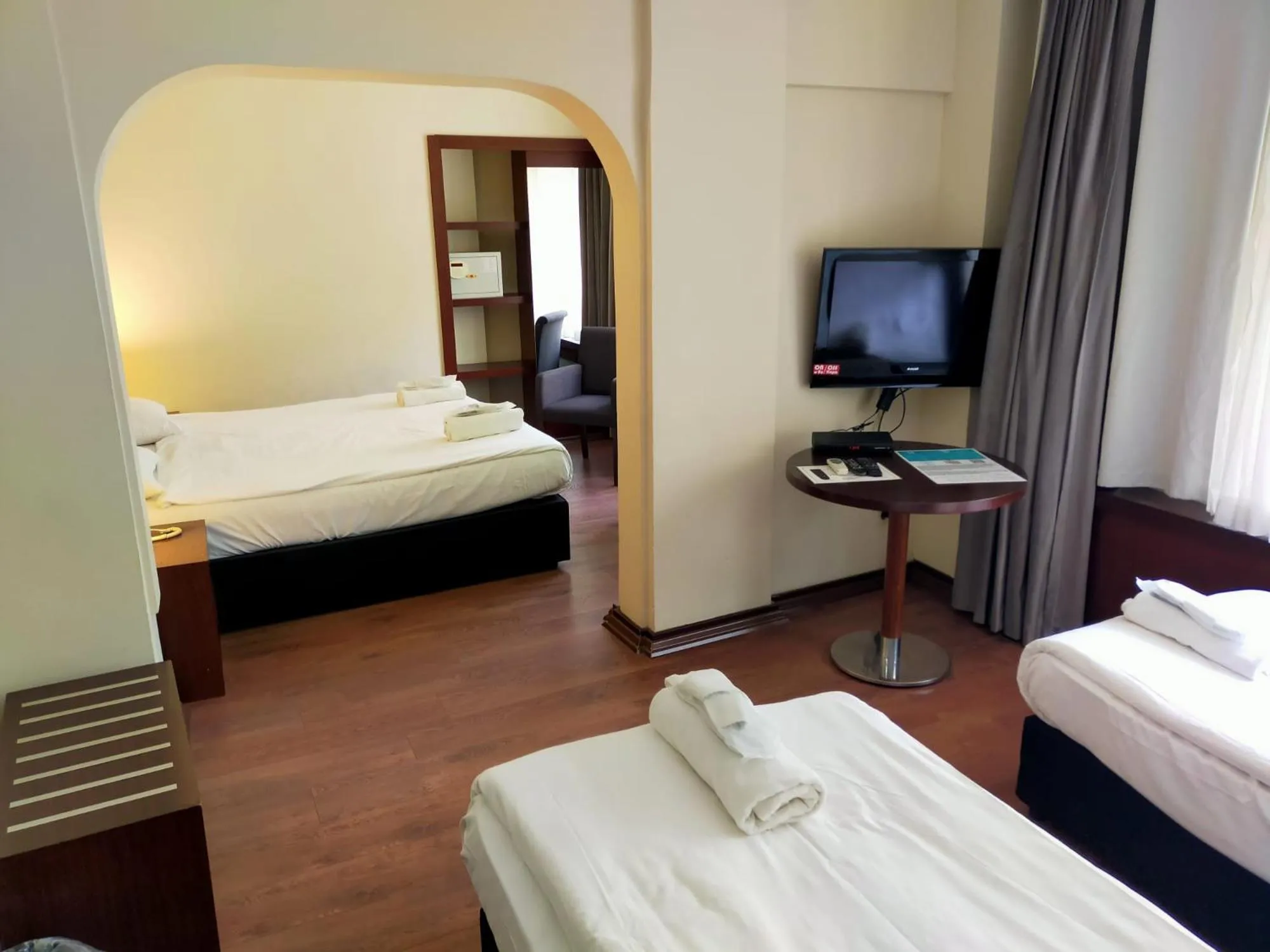 Photo of the whole room, Bed in Tiara Thermal & SPA Hotel