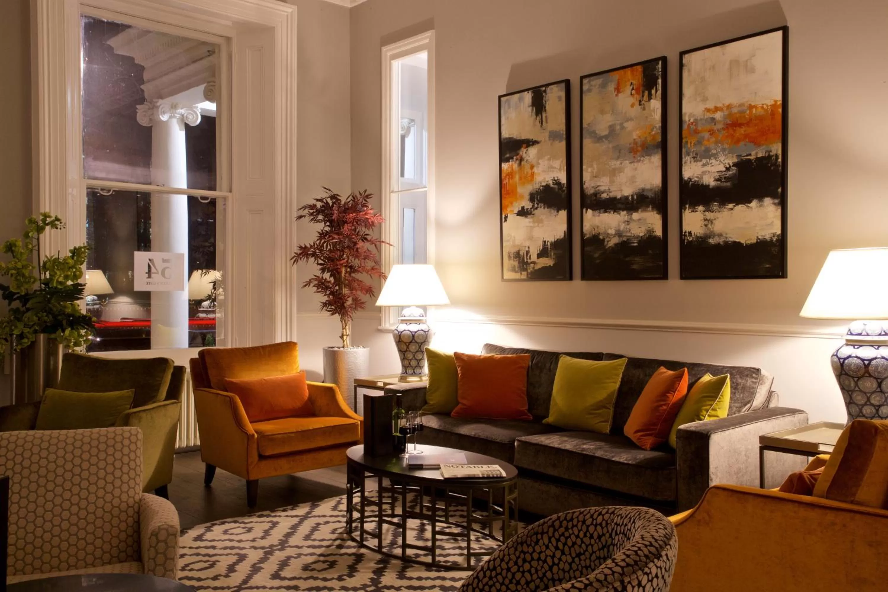 Living room in 54 Queen's Gate Hotel