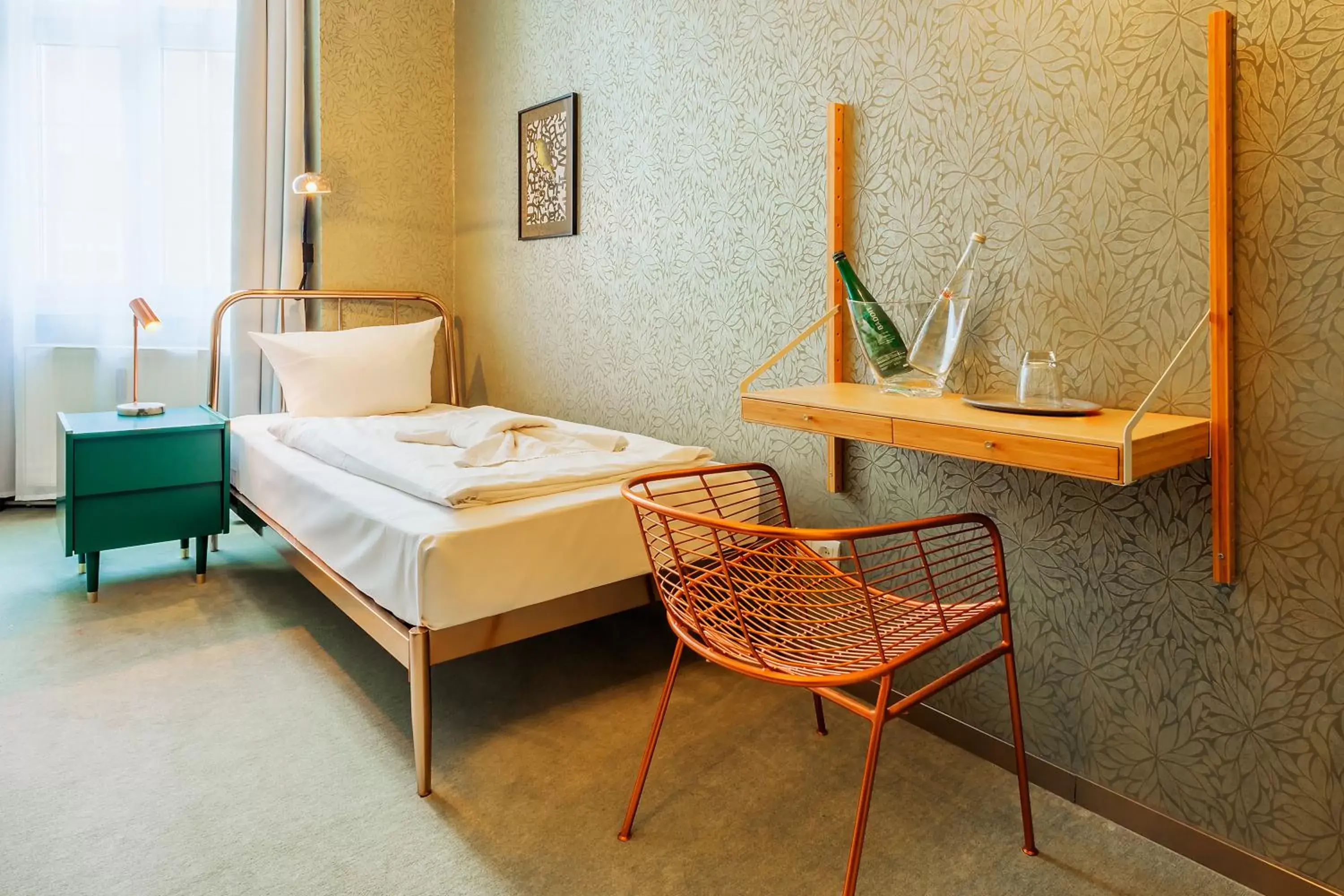 Single Room in Hotel BELLEVUE am Kurfürstendamm Single Room in Hotel BELLEVUE am Kurfürstendamm