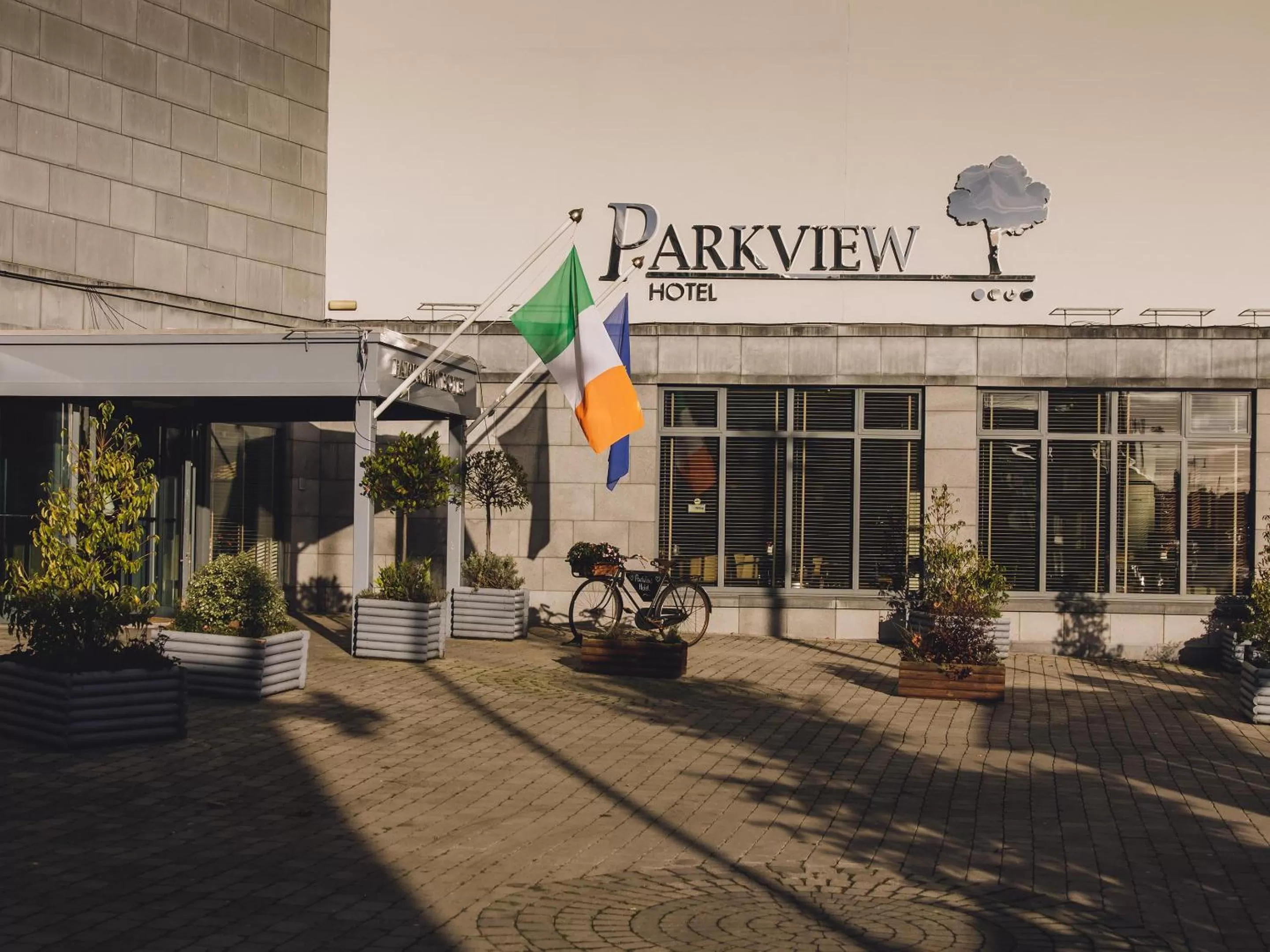 Facade/entrance in The Parkview Hotel