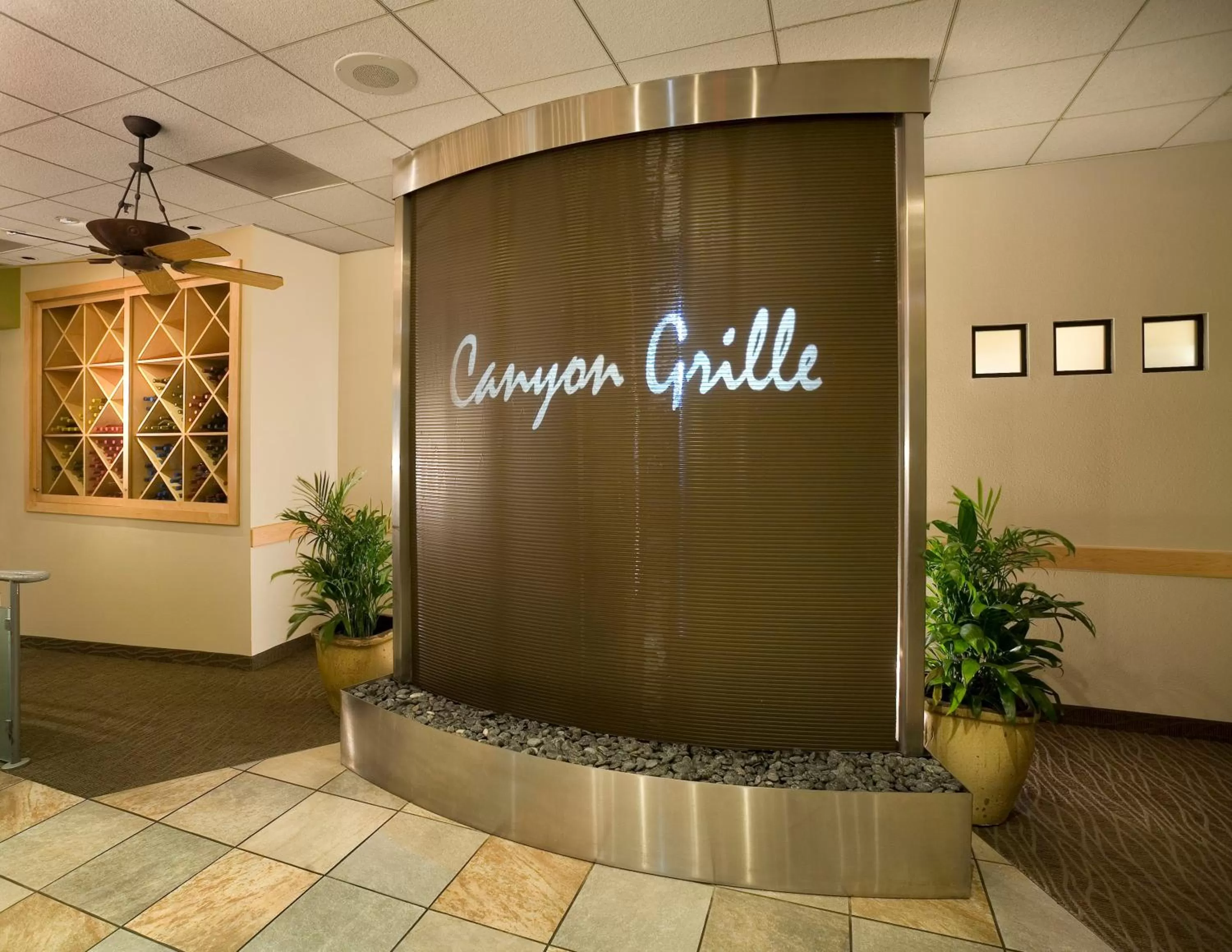 Lounge or bar in Hyatt Vacation Club at the Welk, San Diego