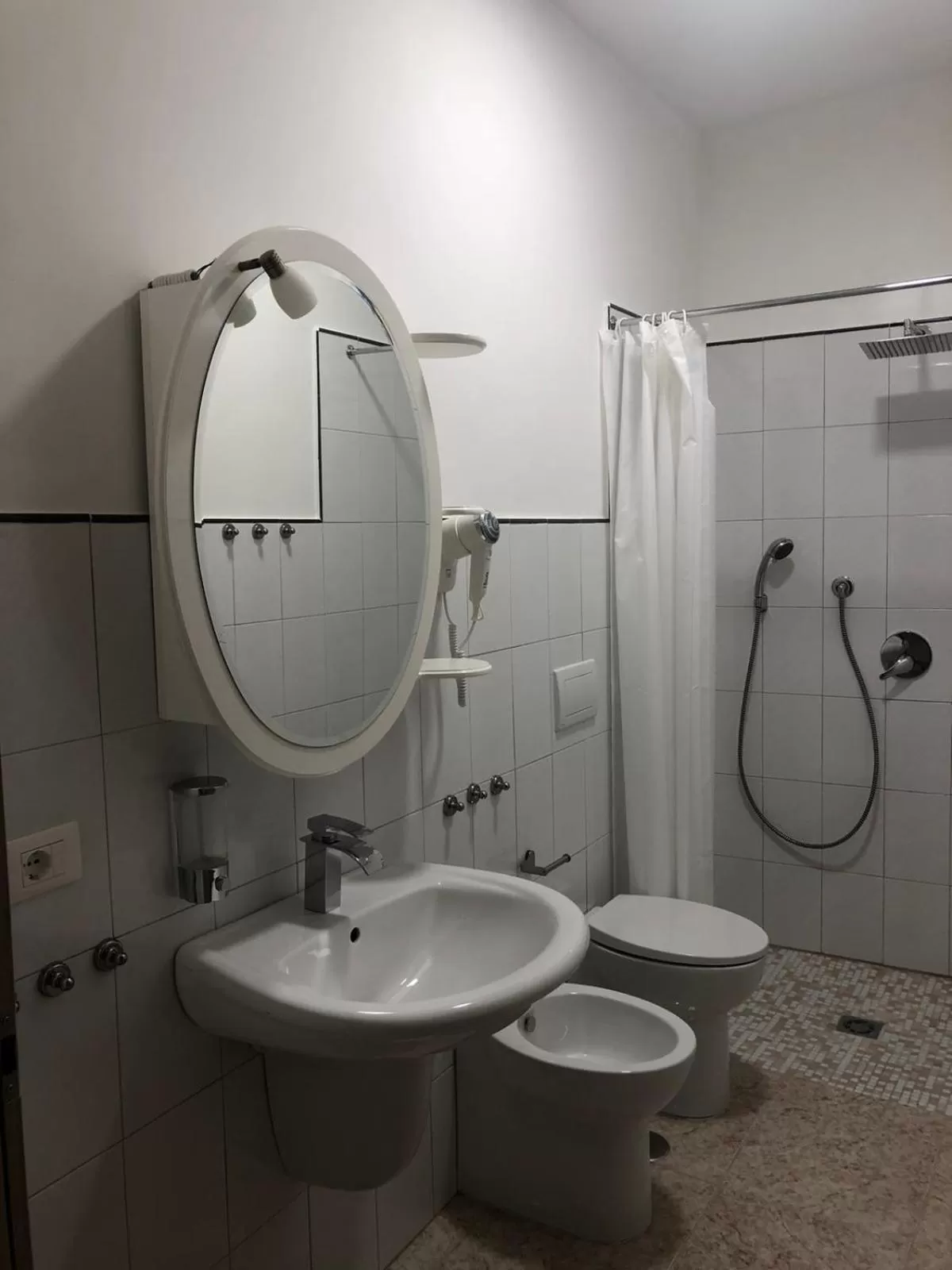 Bathroom in B&B Antonella