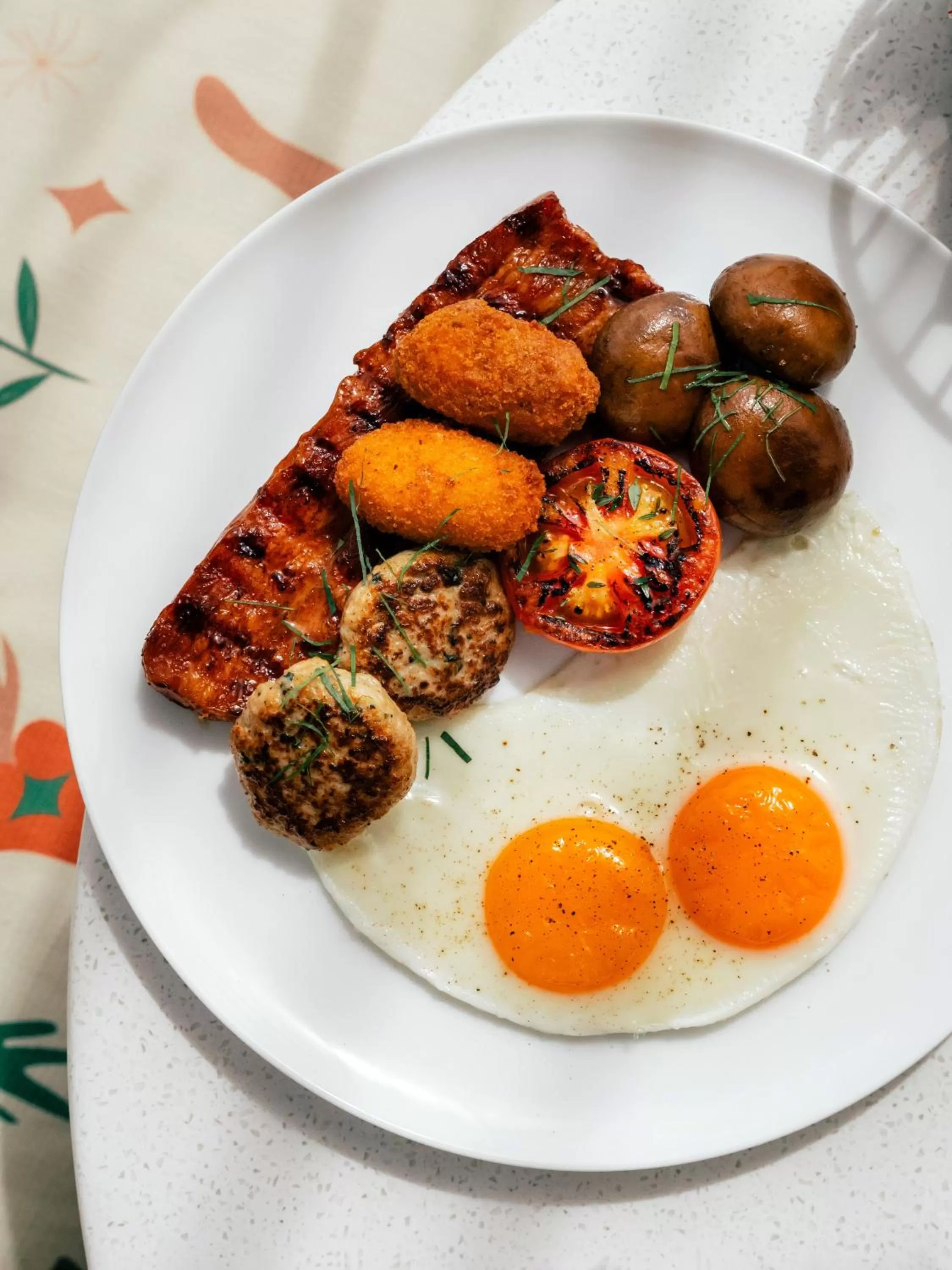 Food and drinks in The Standard, Bangkok Mahanakhon