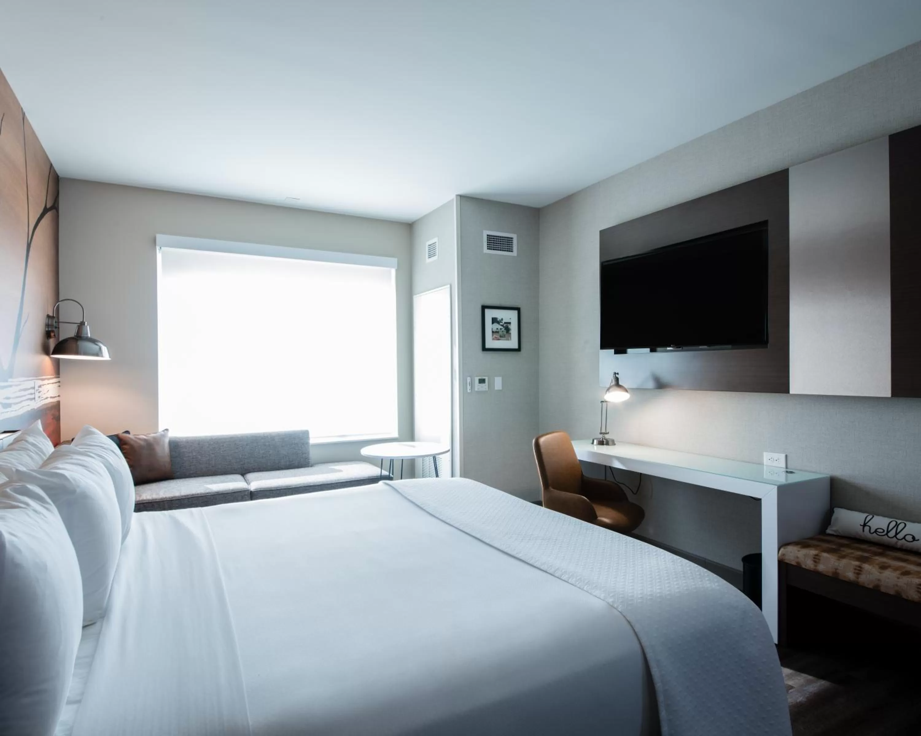 TV and multimedia, Bed in Cambria Hotel McAllen Convention Center