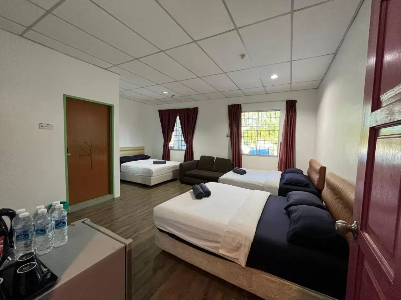 Toilet, Bed in THE ZULEY HERITAGE HOTEL