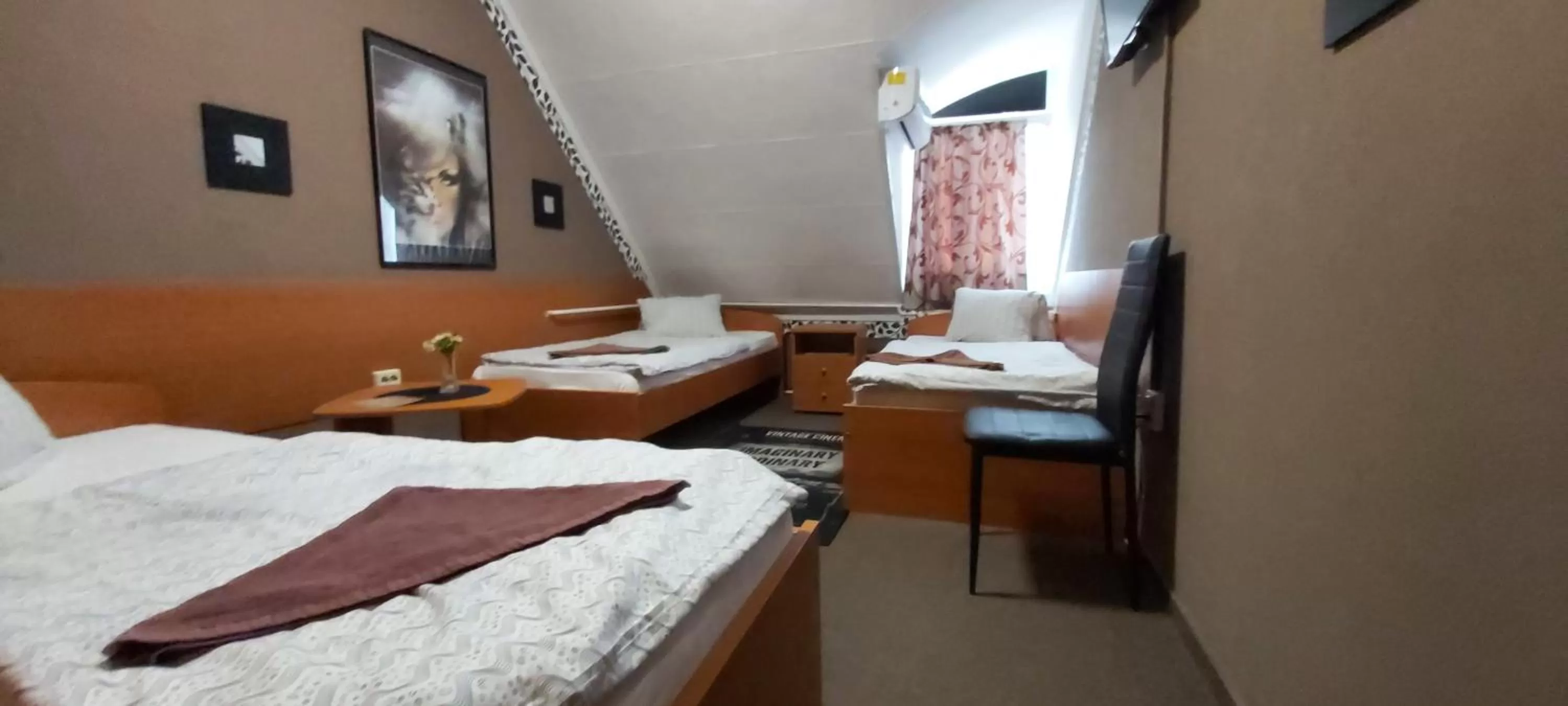 Romantik Étterem - Panzió