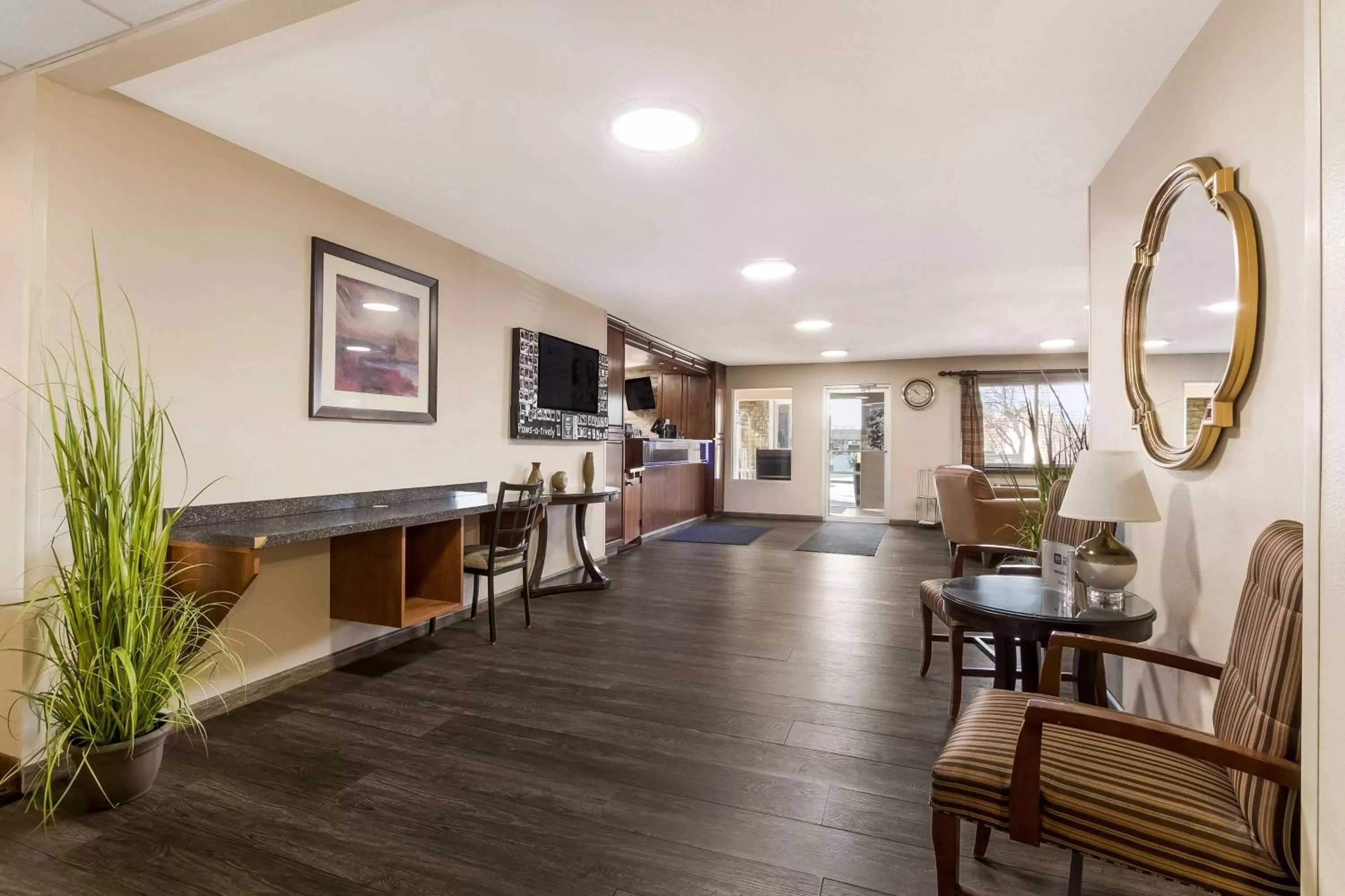 Lobby or reception in Best Western Empire Towers