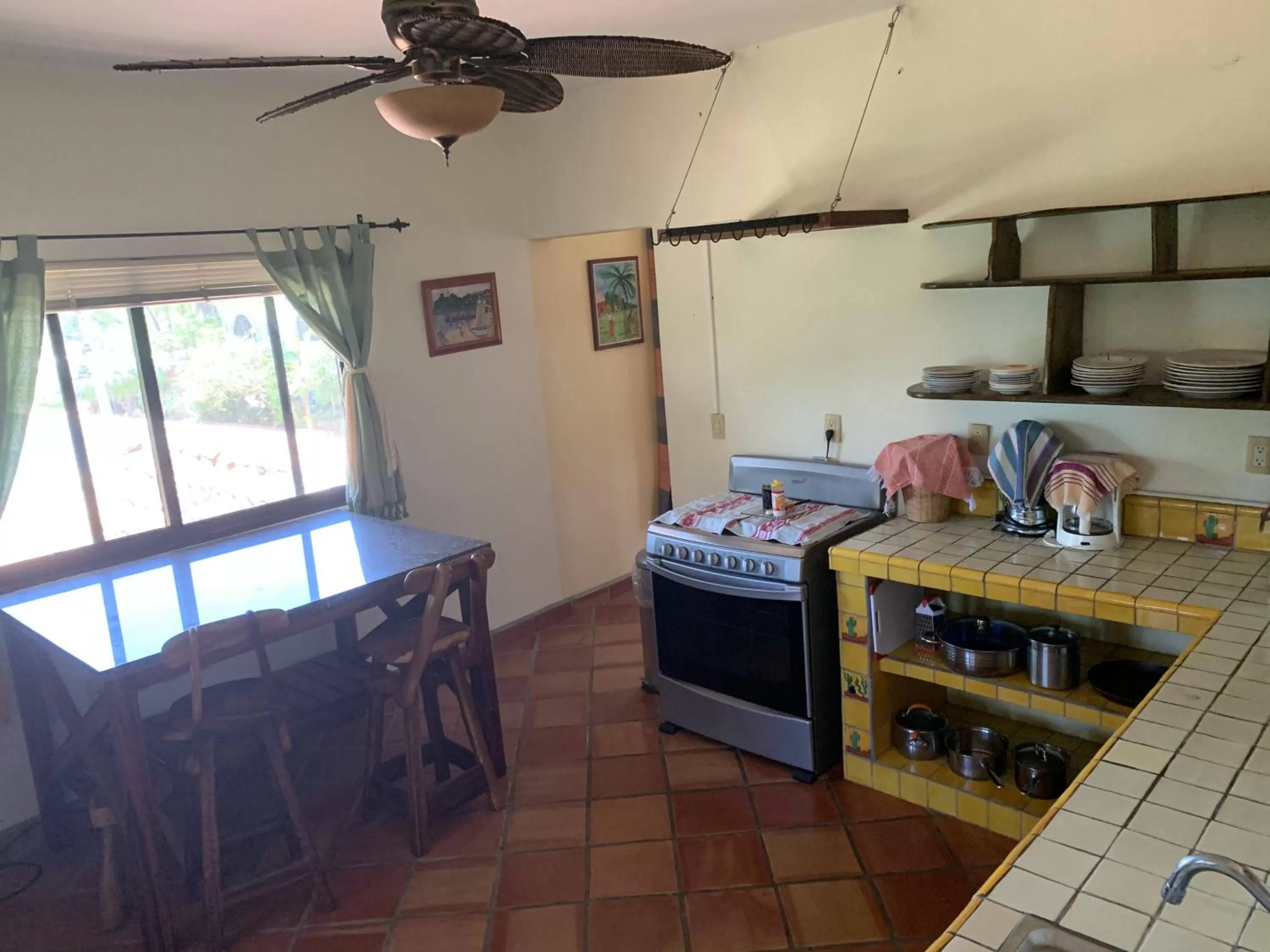Kitchen or kitchenette in Hotel Casamar Suites