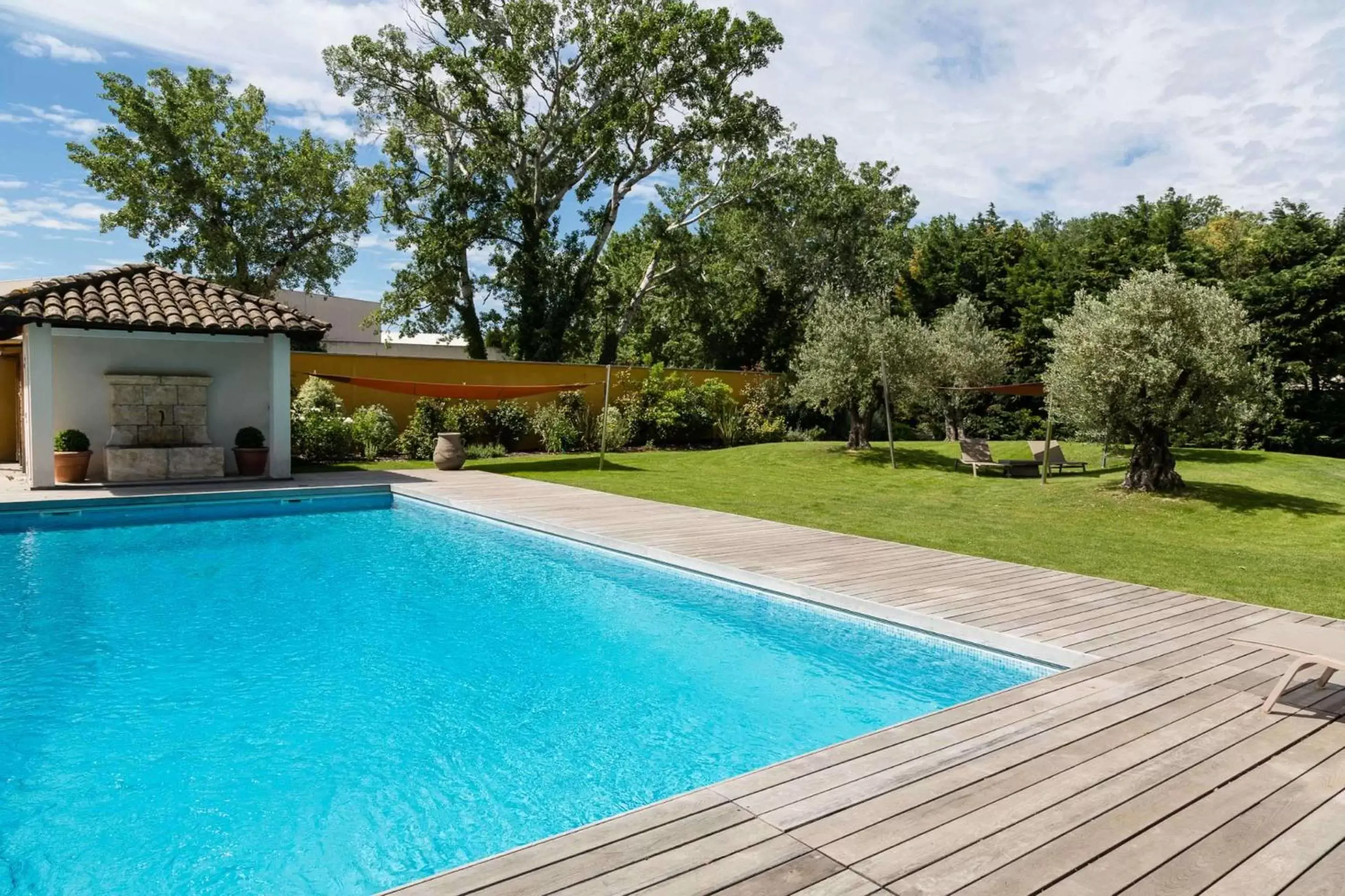 Best Western Plus Le Lavarin Best Western Plus Le Lavarin