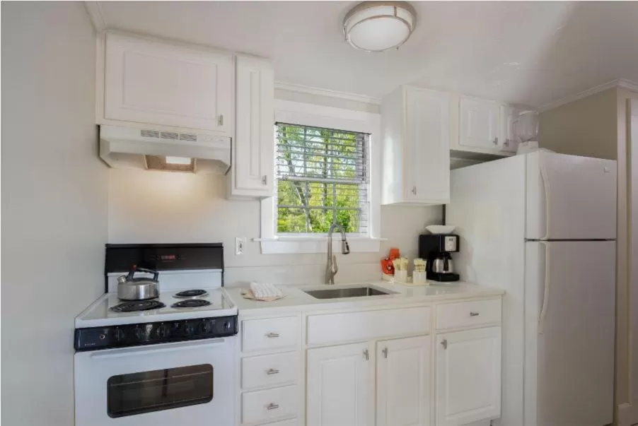 Kitchen or kitchenette in The Club at New Seabury