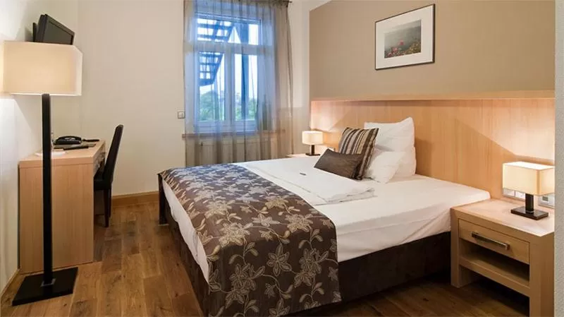 Bed in Bodensee-Hotel Sonnenhof