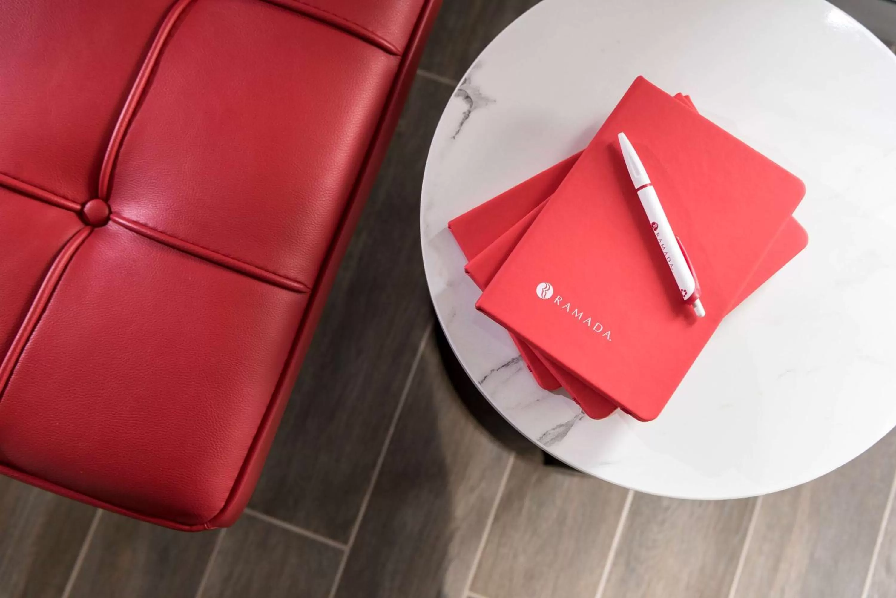 Lobby or reception in Ramada by Wyndham VetroBlu Scarborough Beach